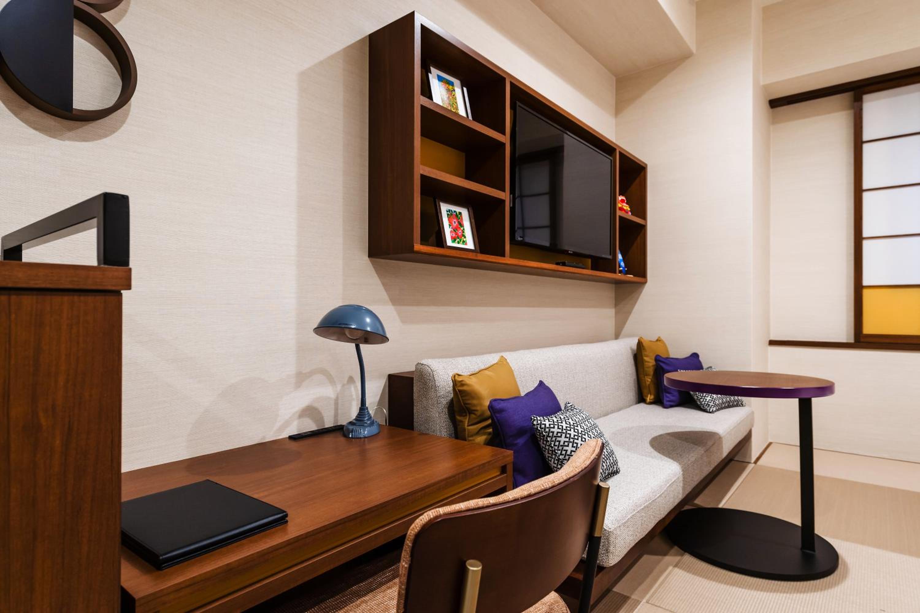 King Room - Disability Access - Photo 12