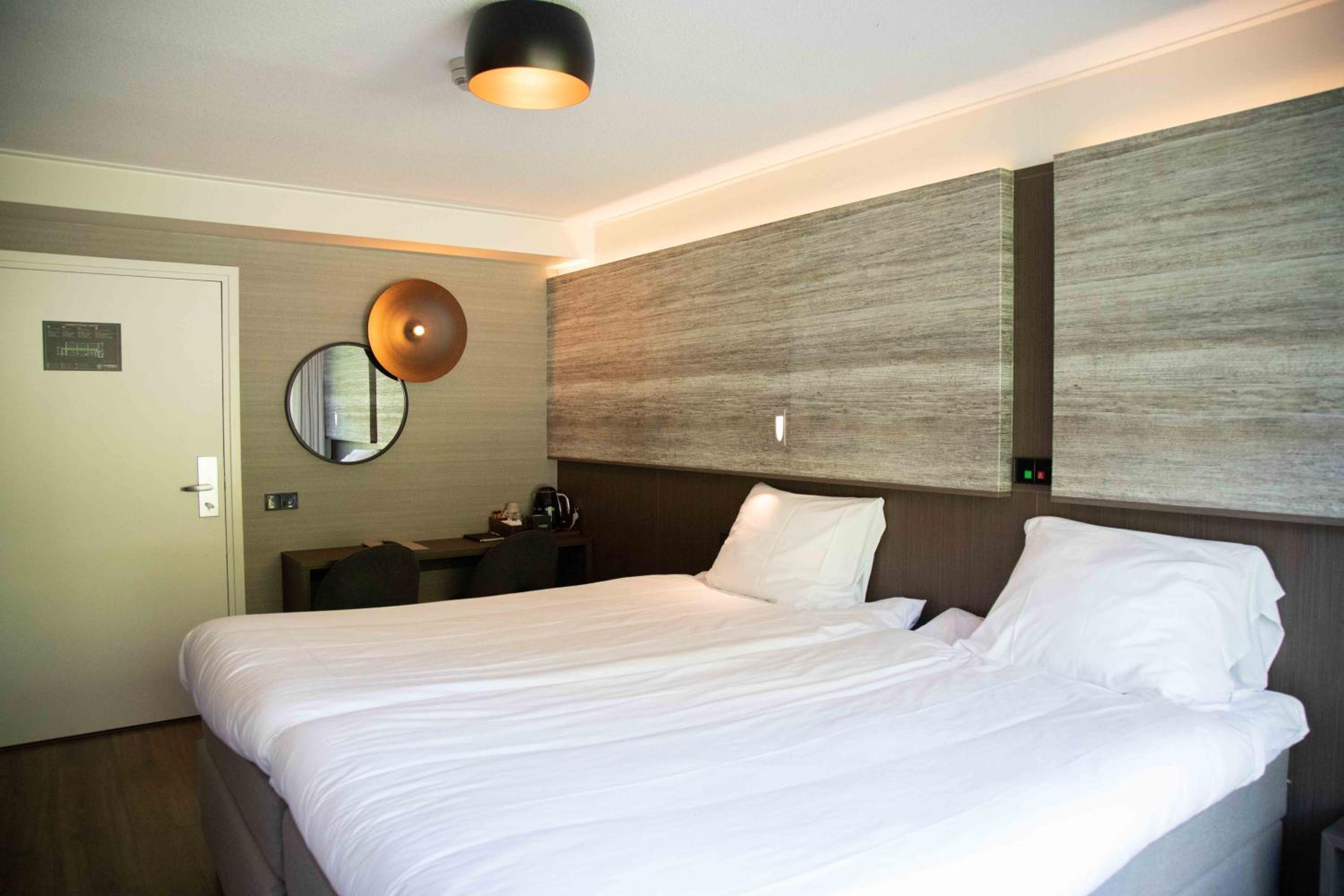 Deluxe Twin Room photo 3