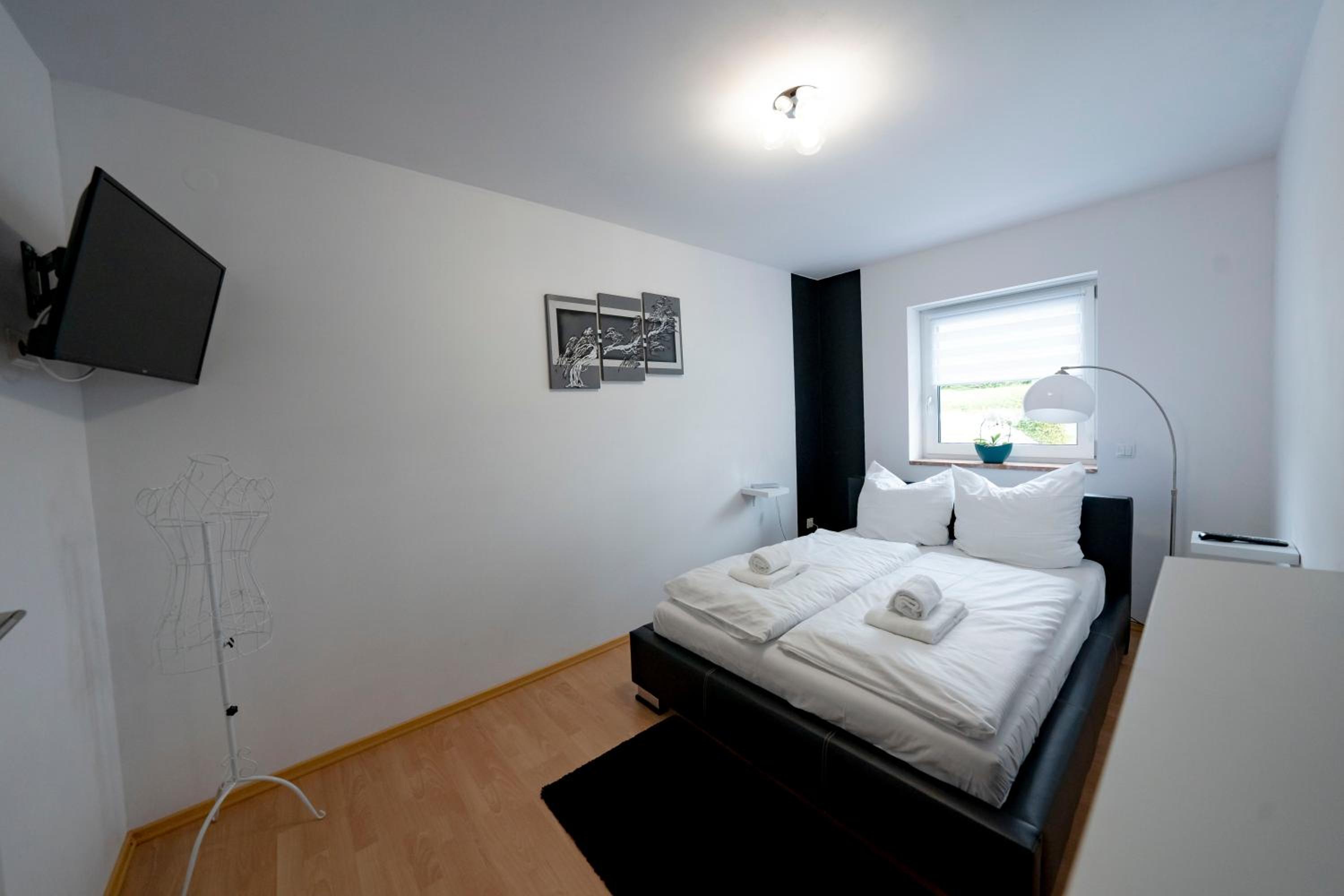 Apartment - Ground Floor photo 3