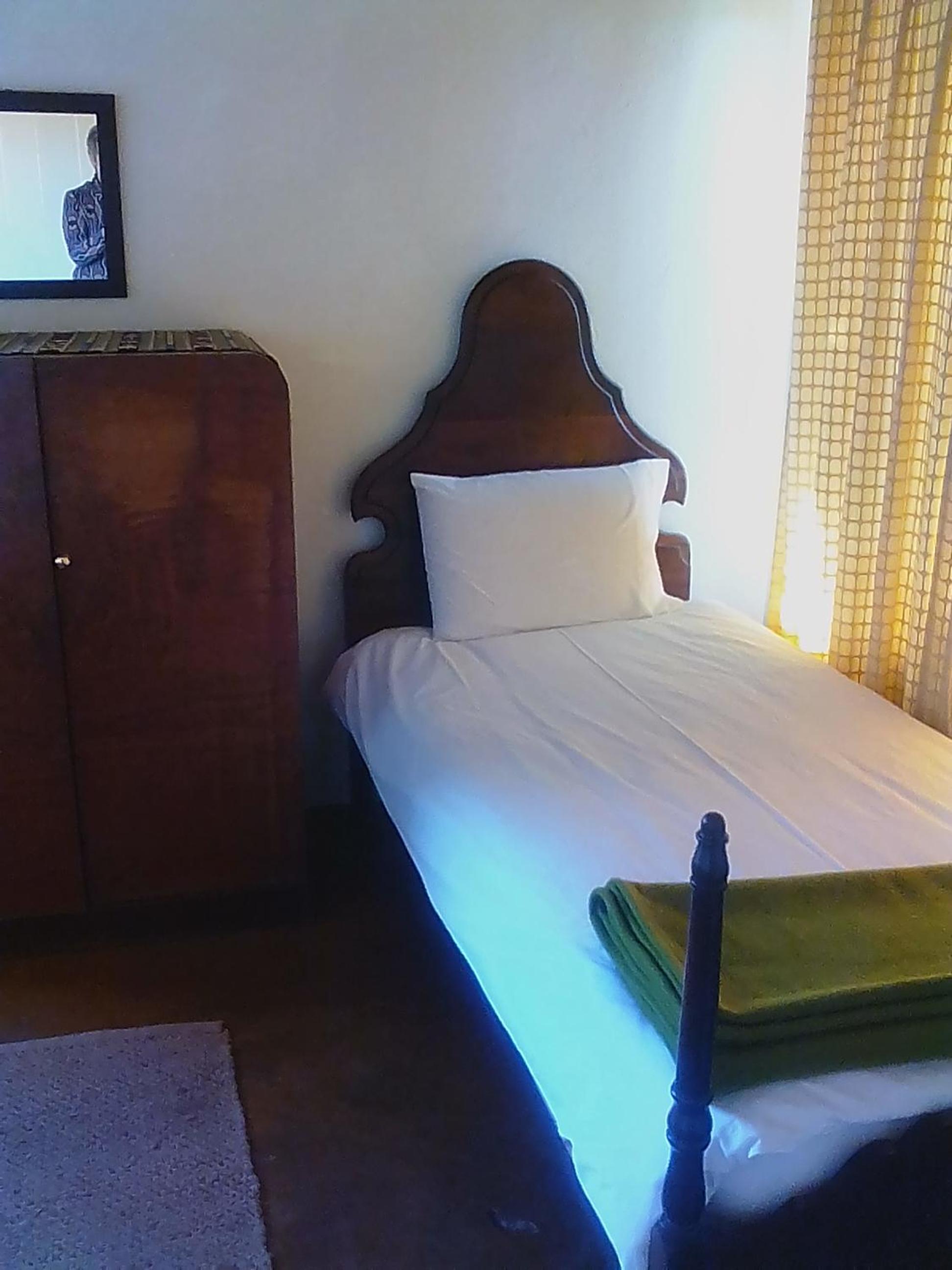 Two-Bedroom Cottage (5 Adults) photo 1