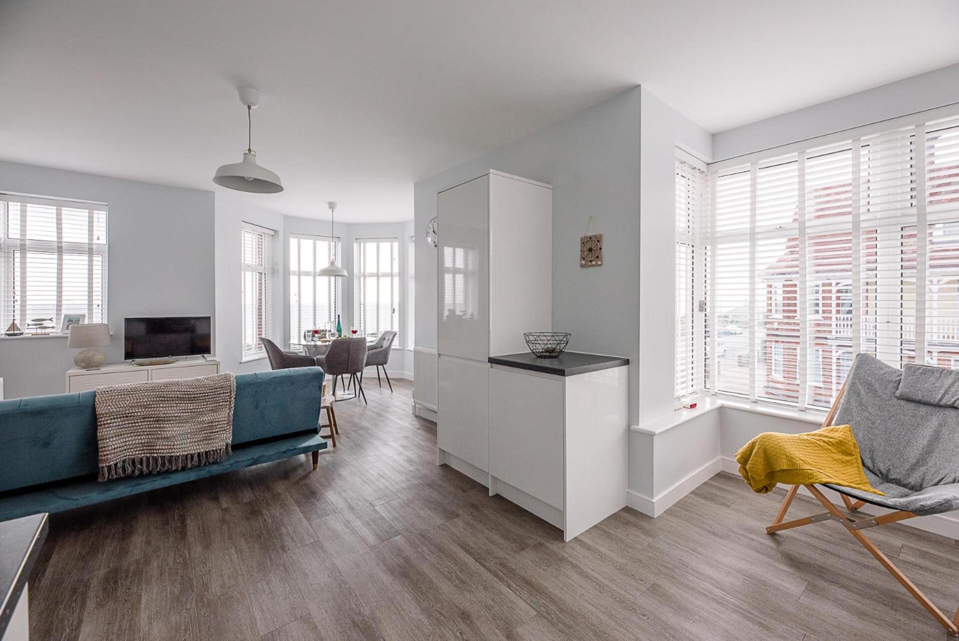 Apartment photo 1