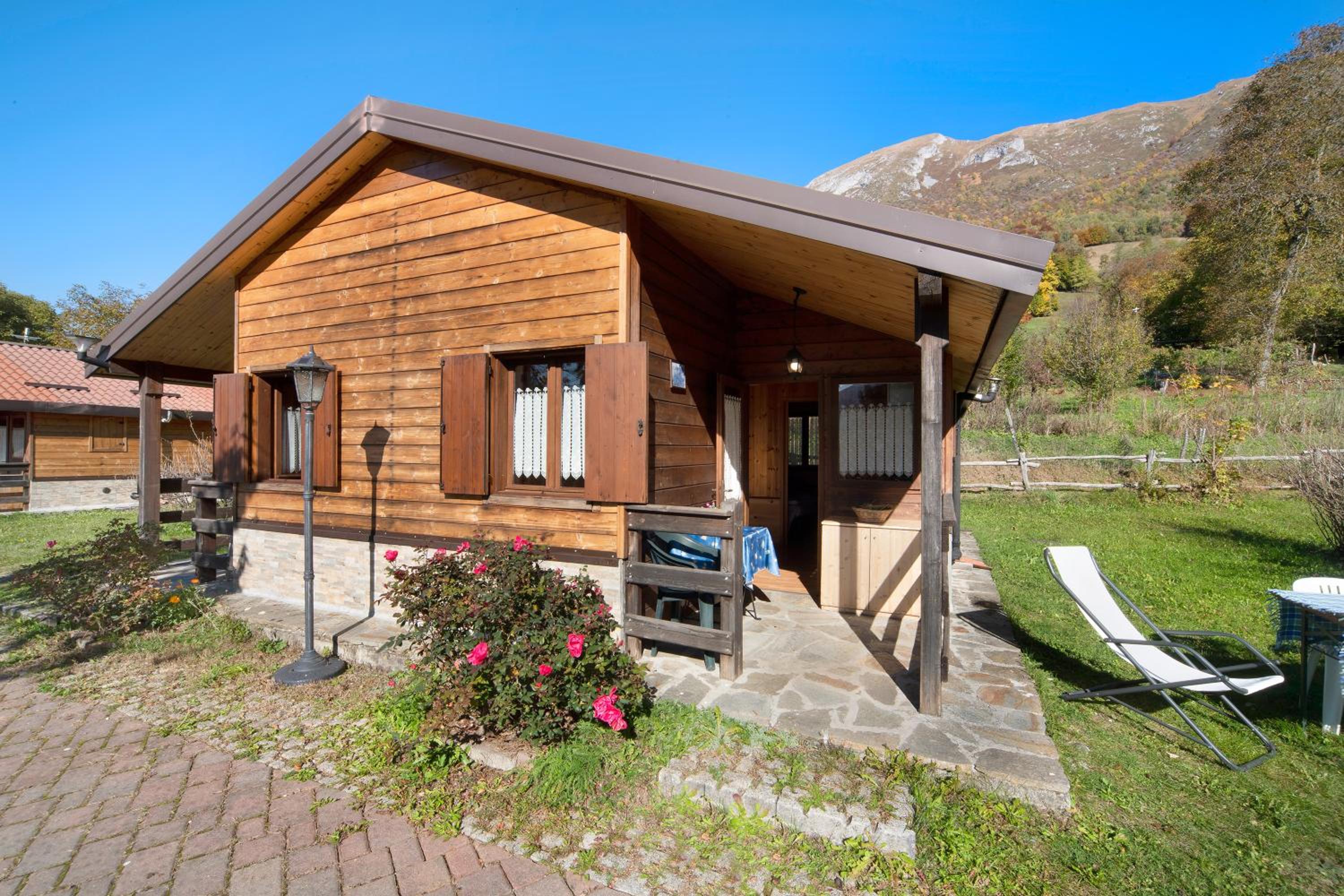 Two-Bedroom House - Photo 11