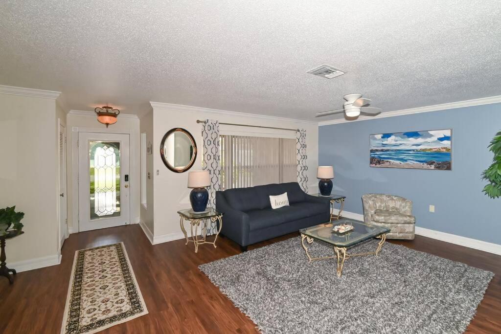 Four-Bedroom House photo 1