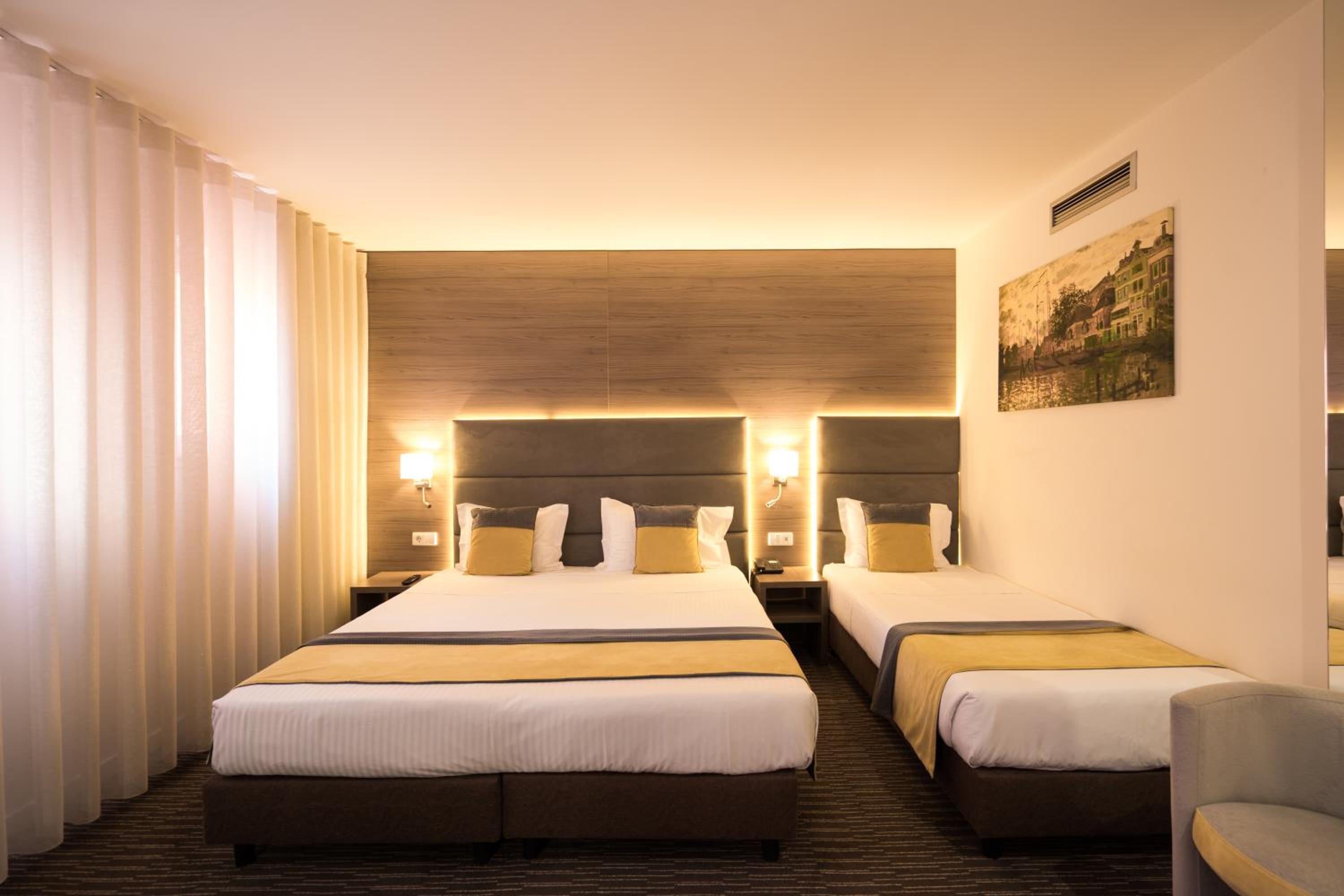 Standard Triple Room - Photo 3