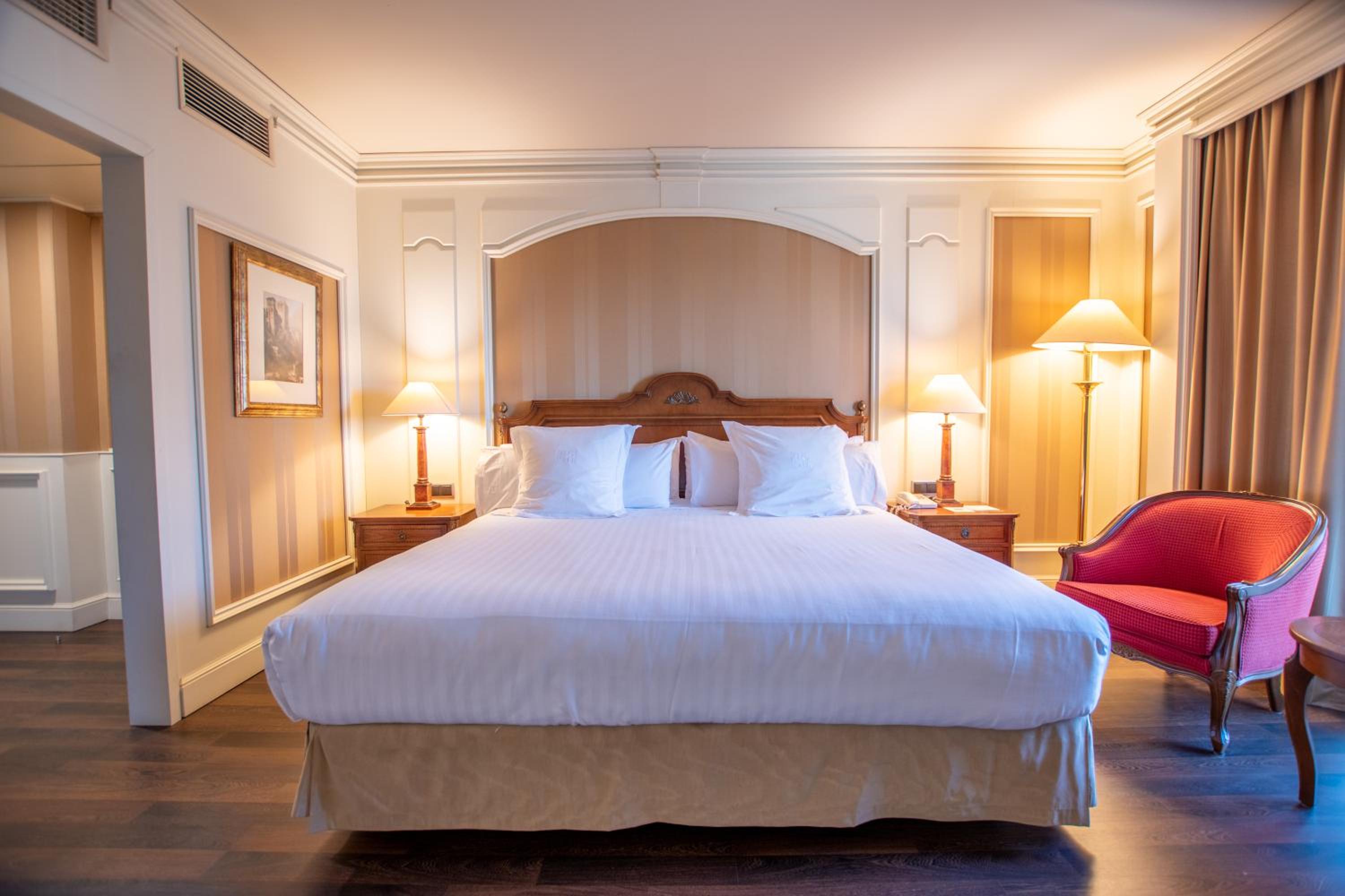 Deluxe Junior Suite