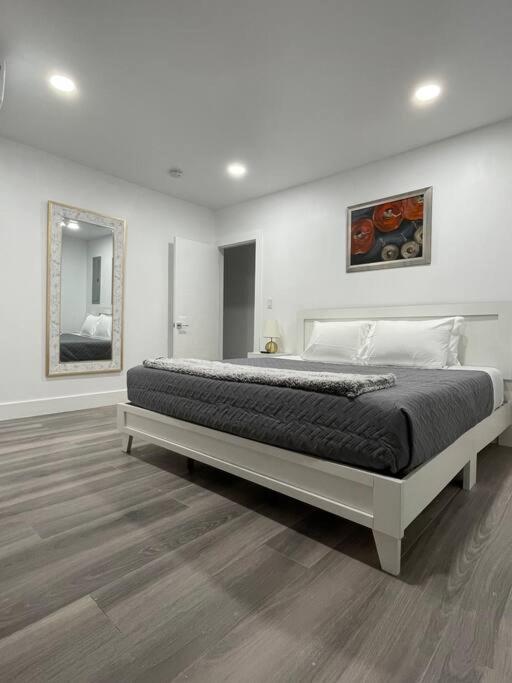 Four-Bedroom House photo 1