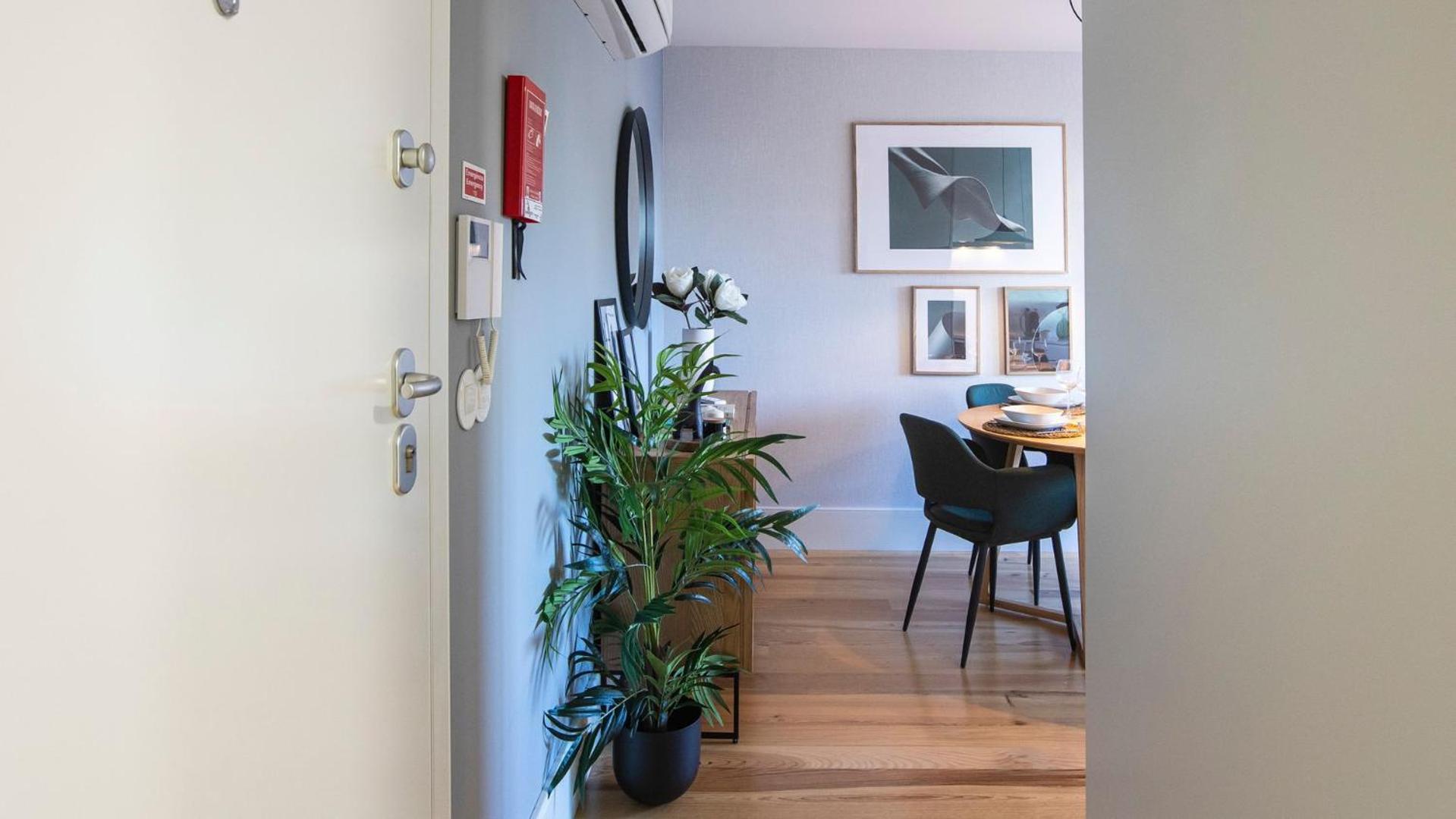 One-Bedroom Apartment - Photo 29