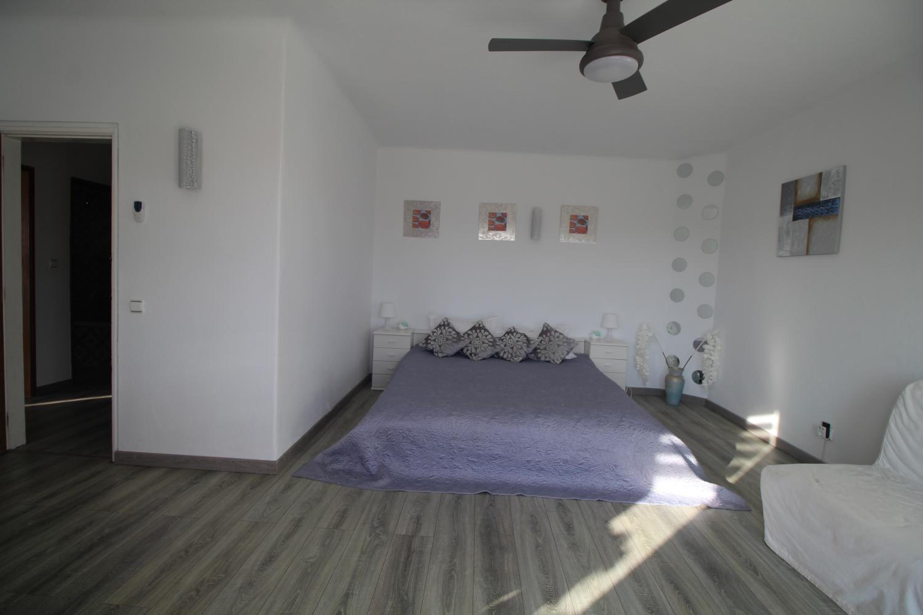 Corner Suite with  Ocean and Pool View - Photo 1