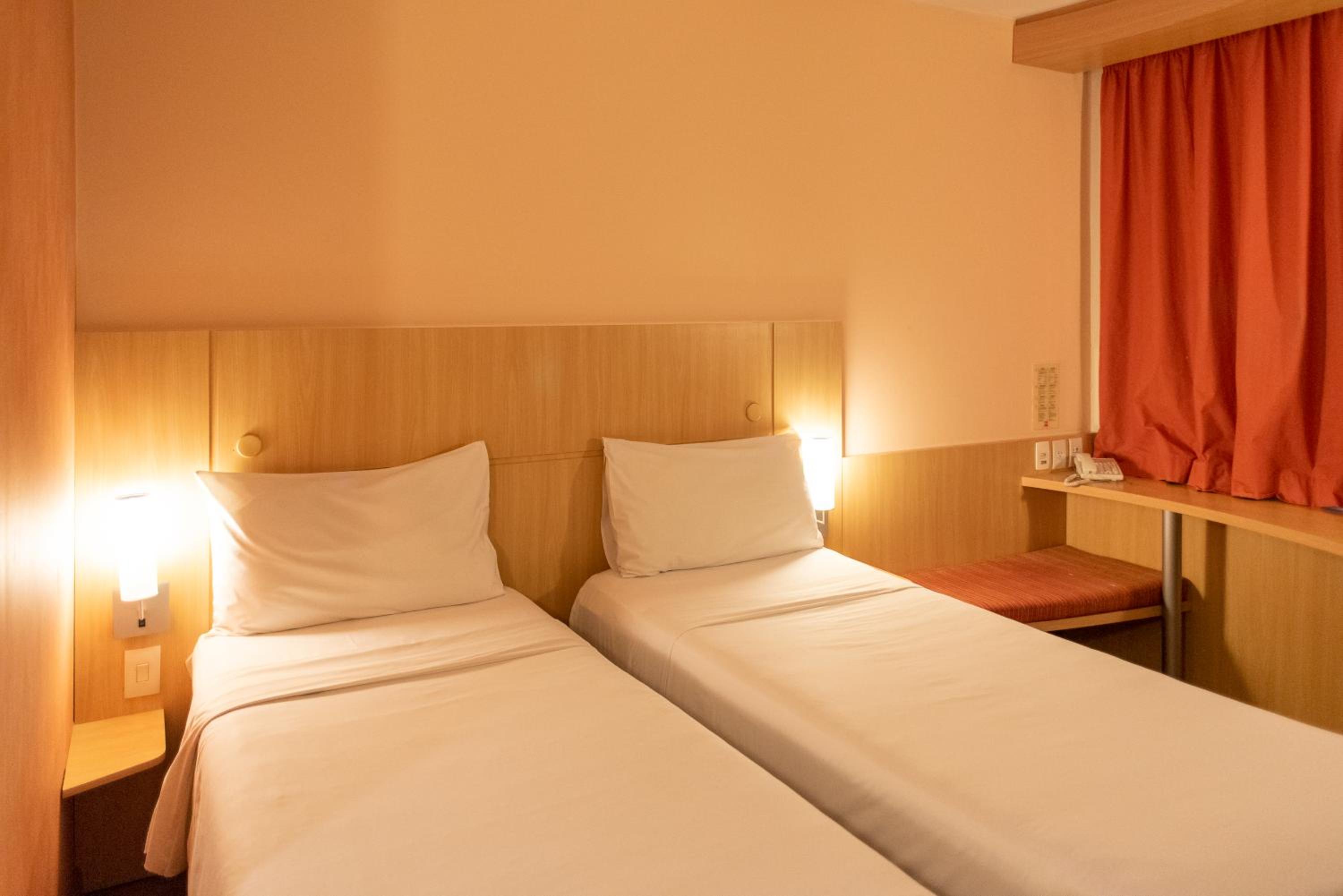 Standard Apartment with Twin Beds photo 3