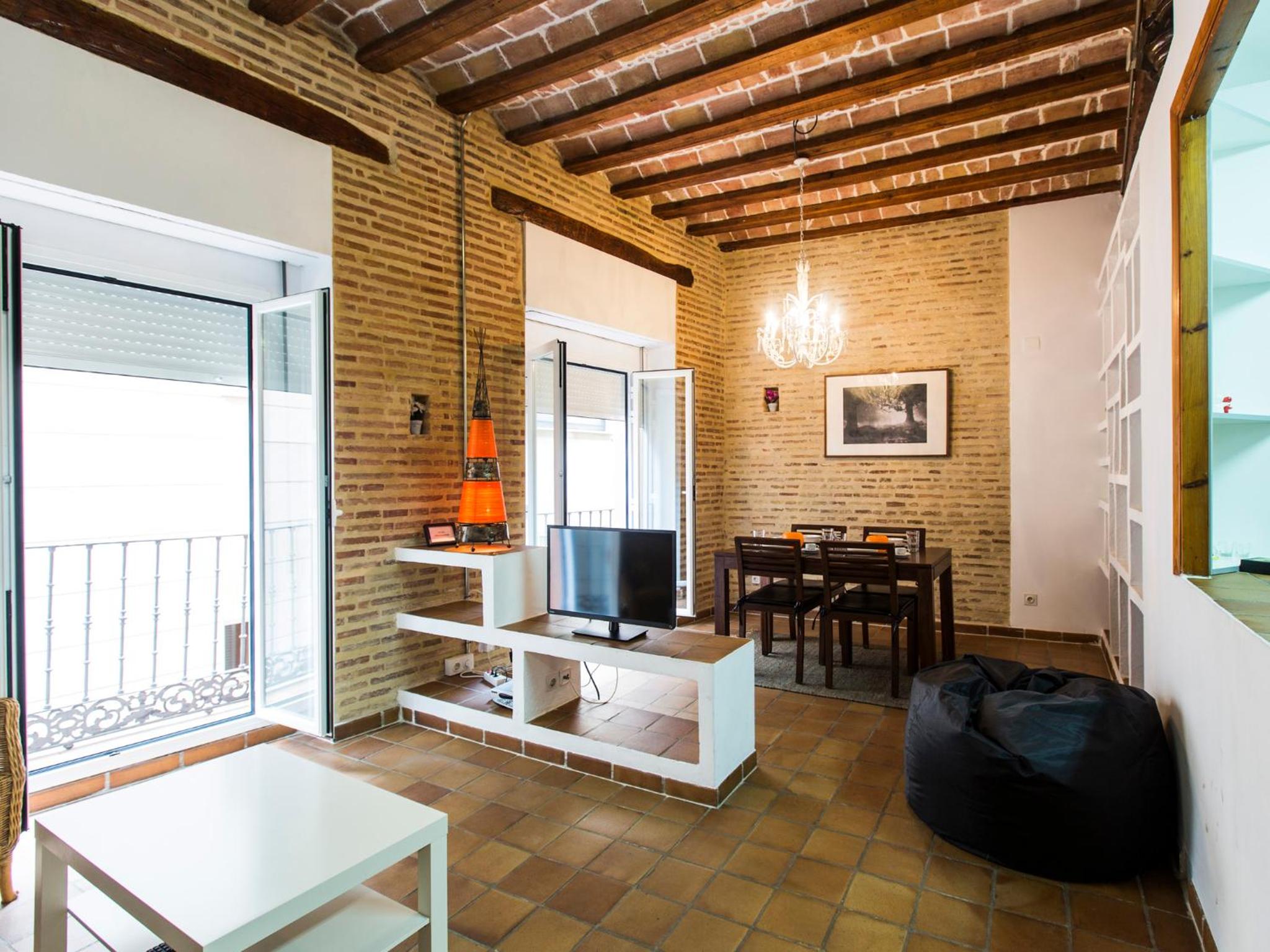 Apartamento de dos habitaciones con balcón