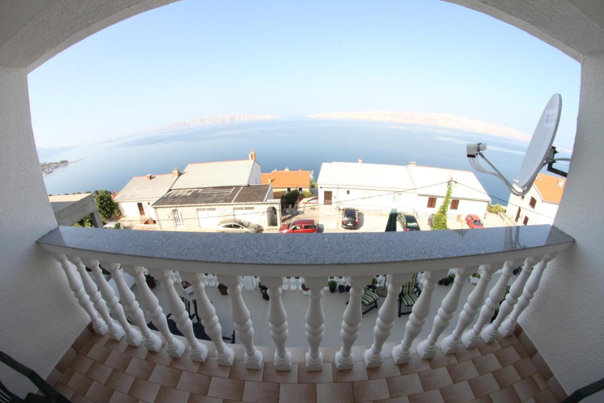 Two-Bedroom Apartment with Sea View photo 1