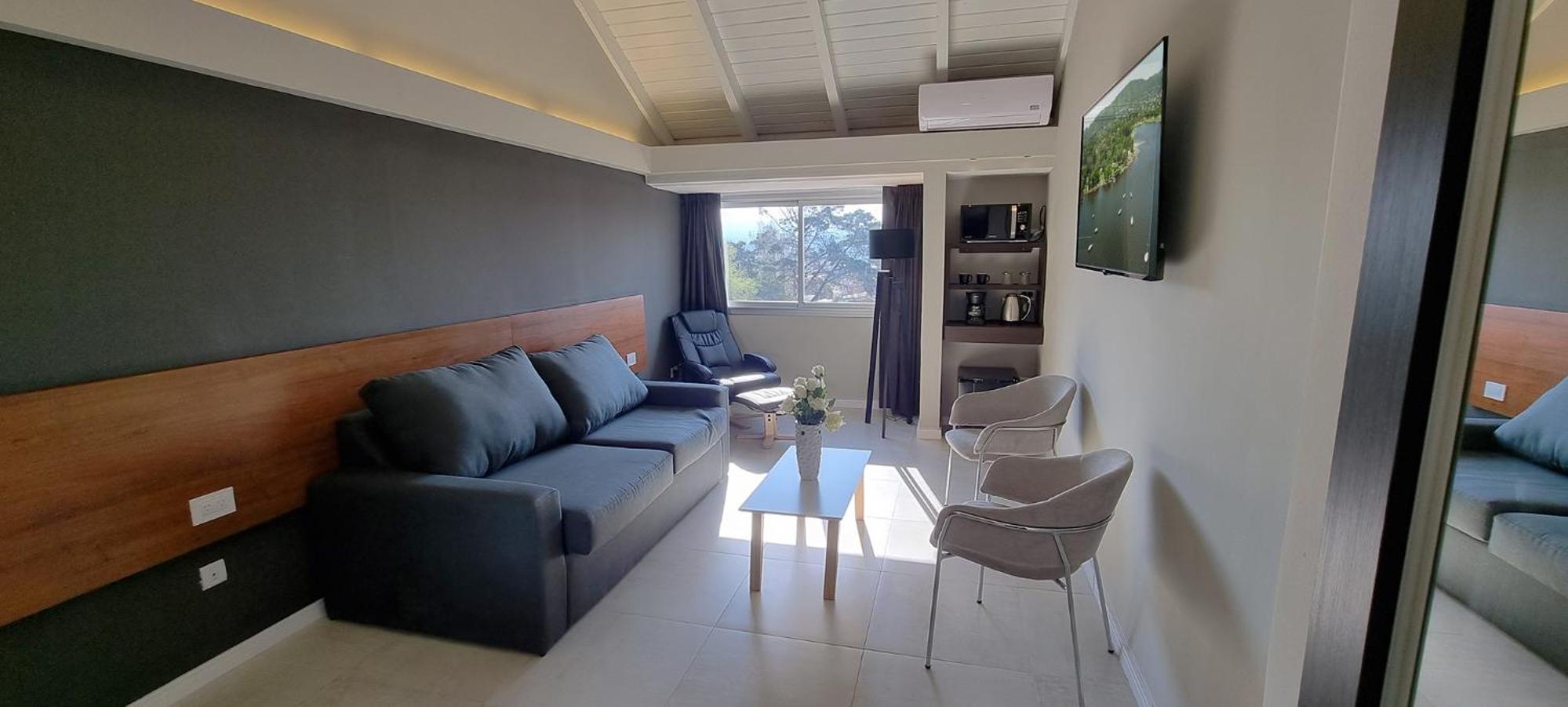 Suite with Garden View photo 3