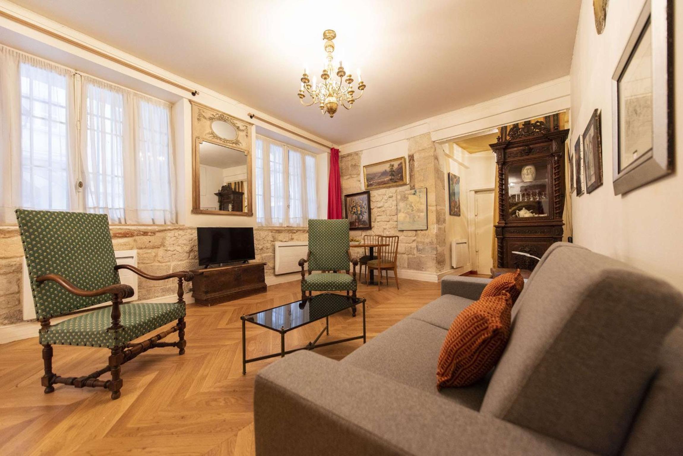 Studio Apartment photo 3