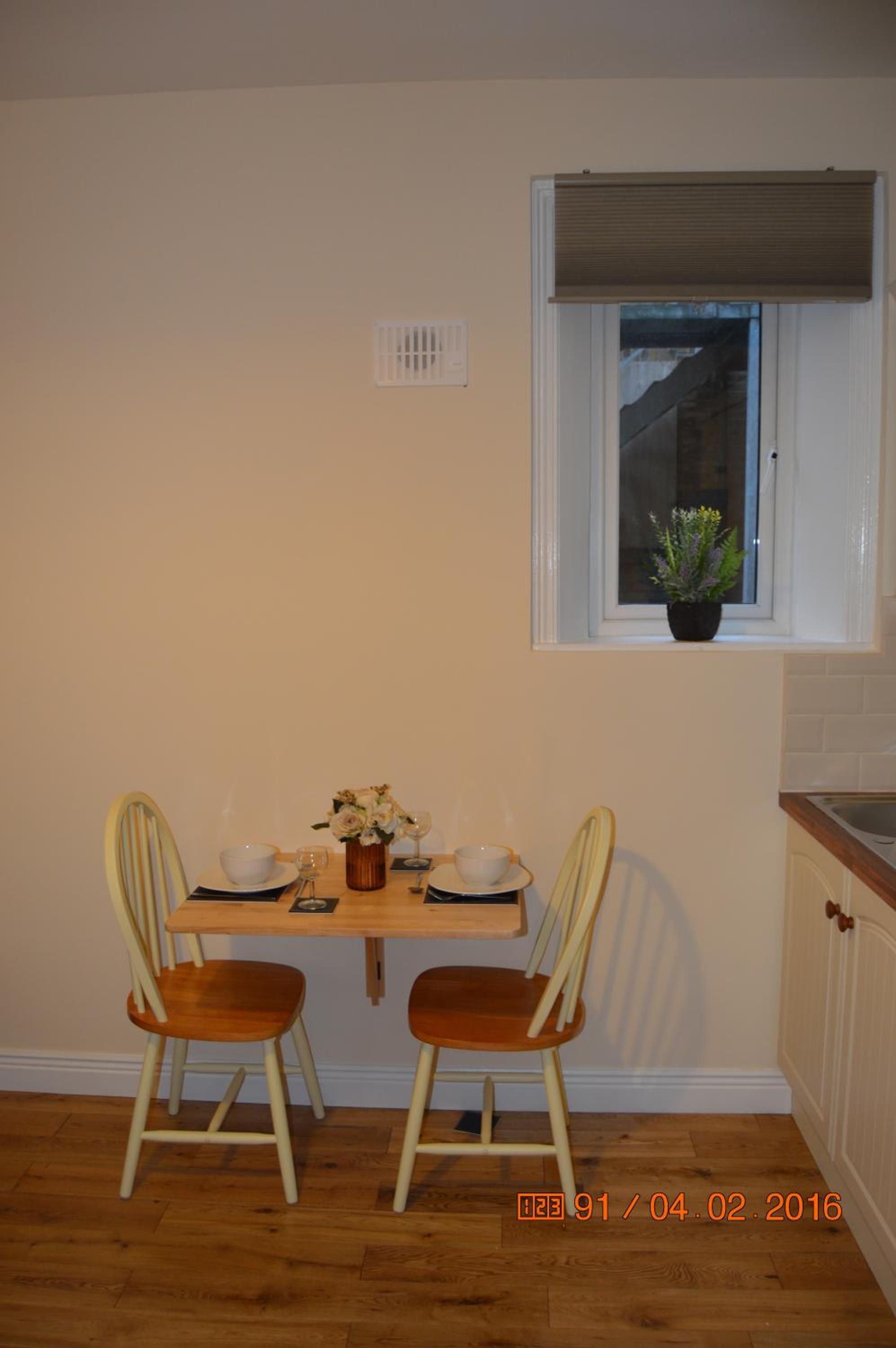 Studio Apartment photo 3