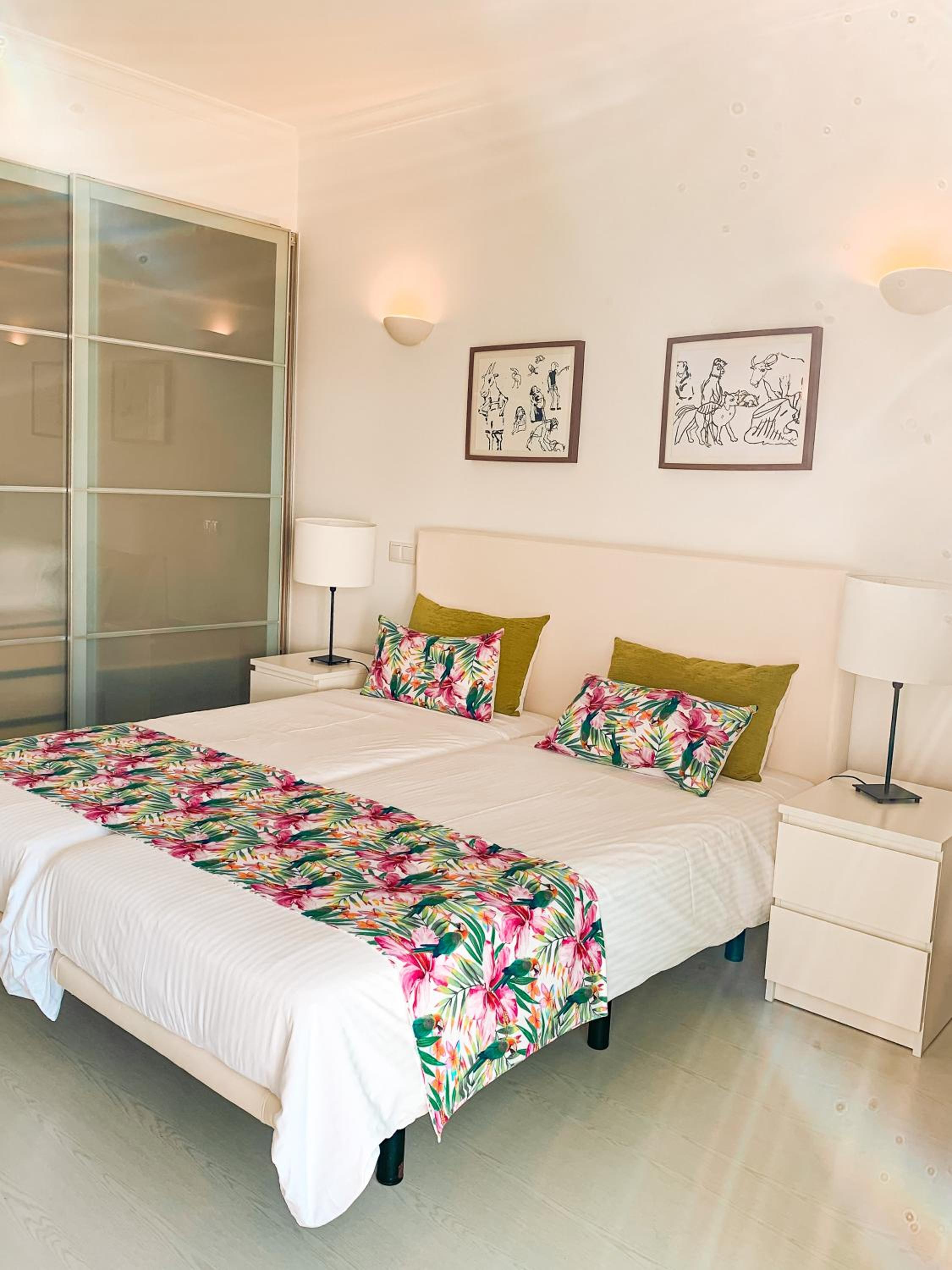 Twin Room with Pool View