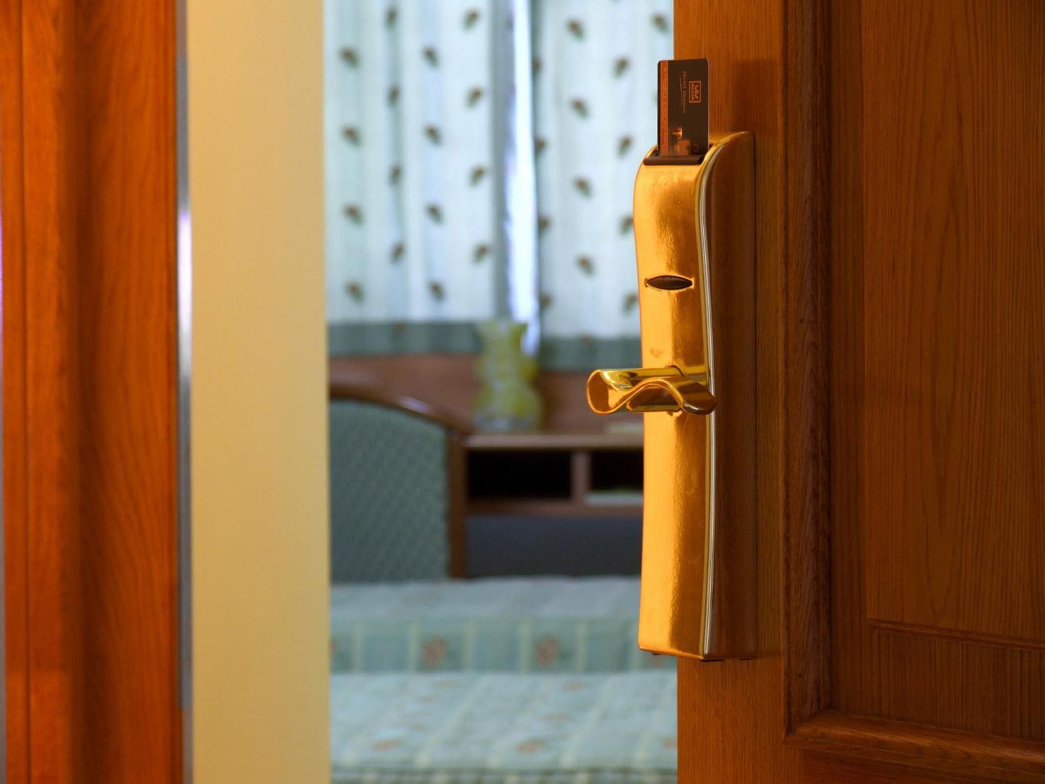 Twin Room - Photo 7