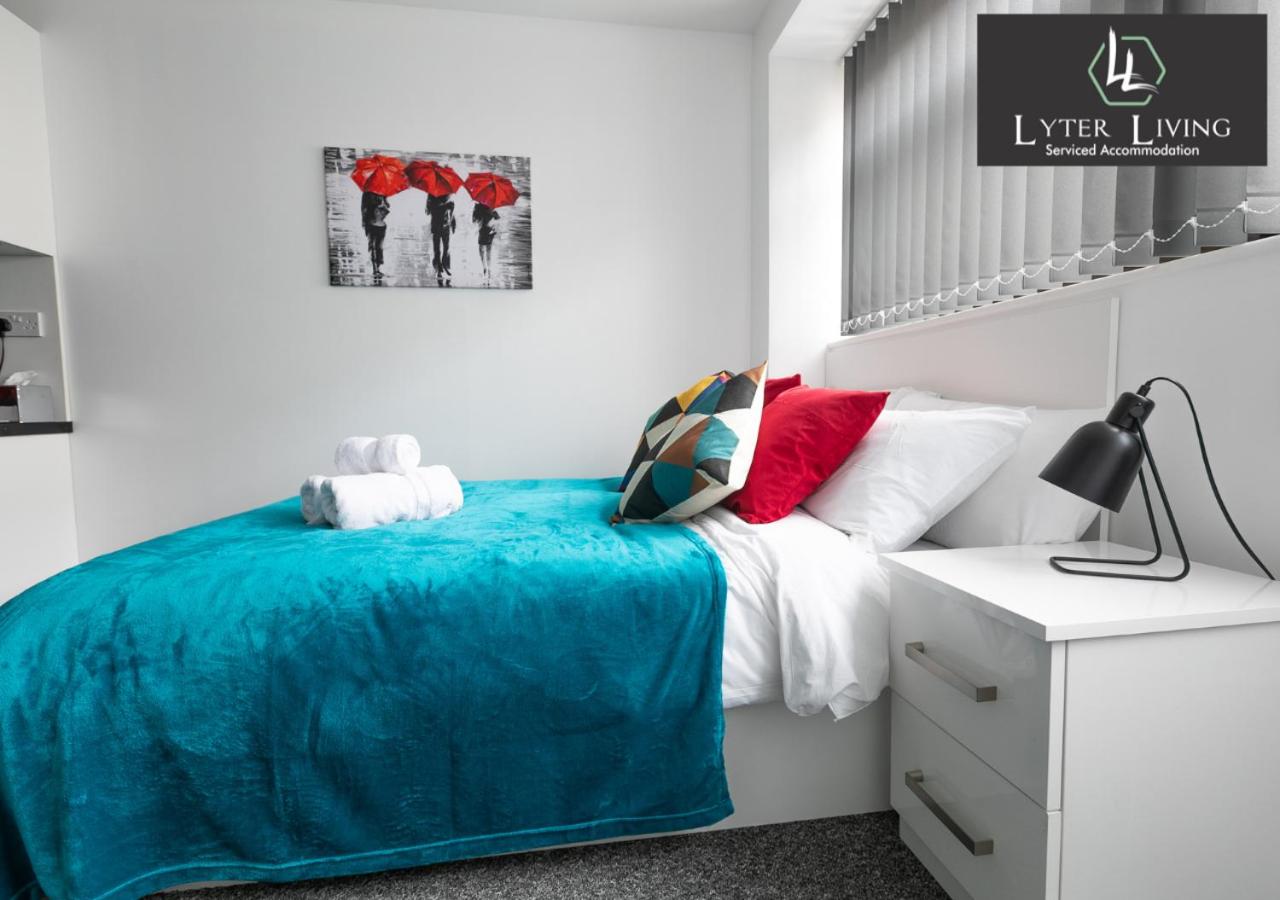 Studio Apartment photo 1