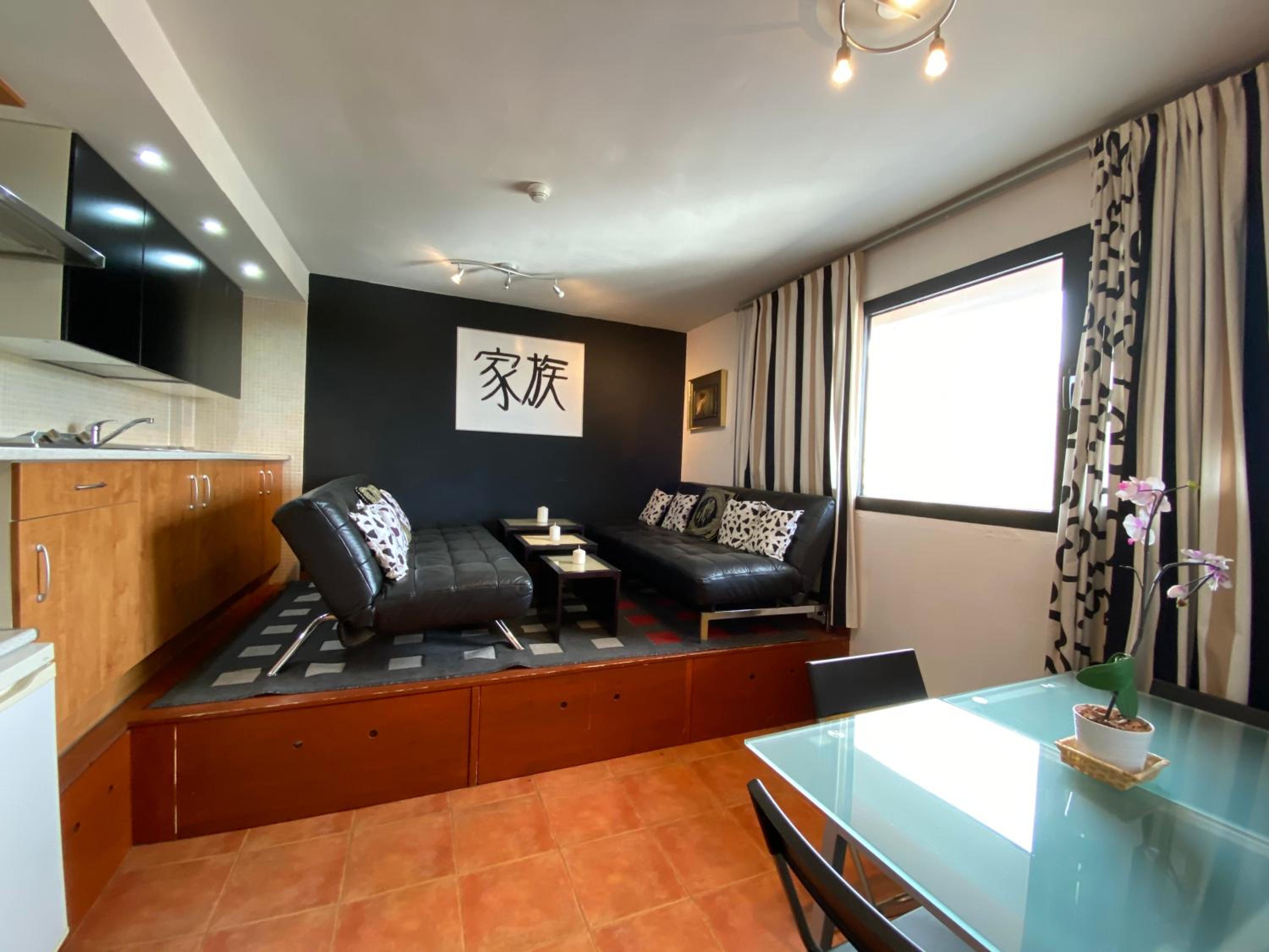 One-Bedroom Apartment - Photo 20
