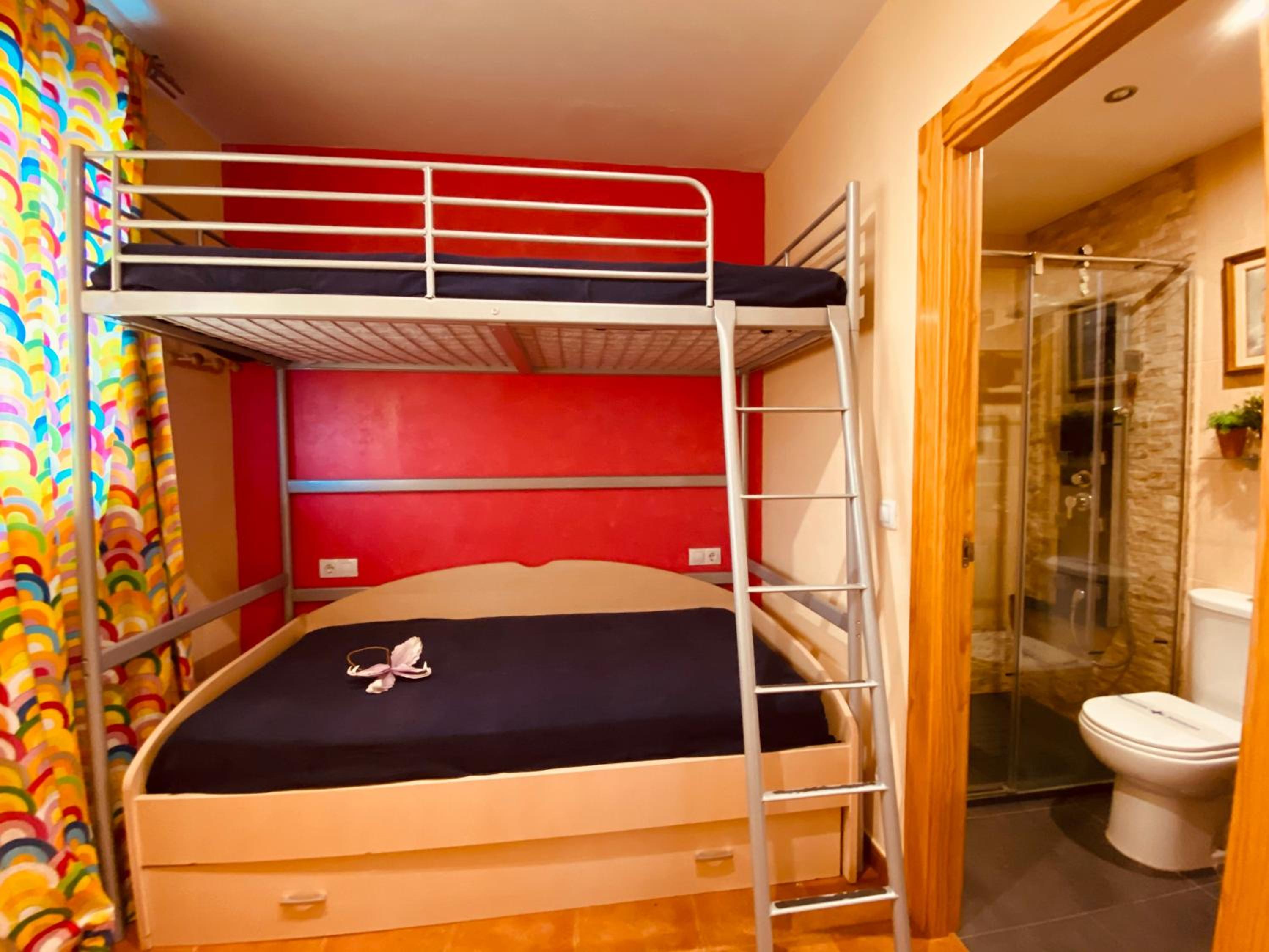 One-Bedroom Apartment - Photo 24