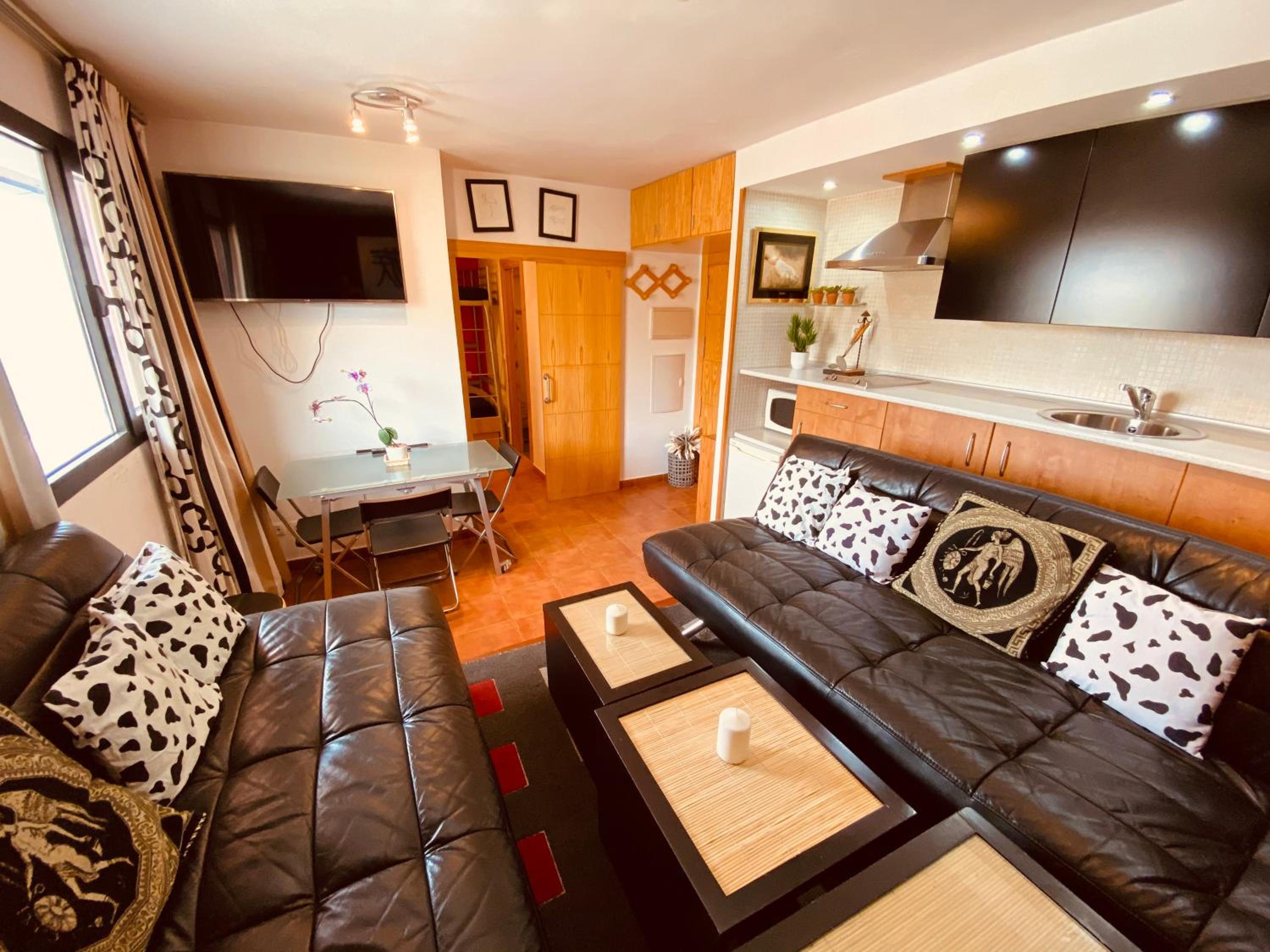 One-Bedroom Apartment - Photo 22