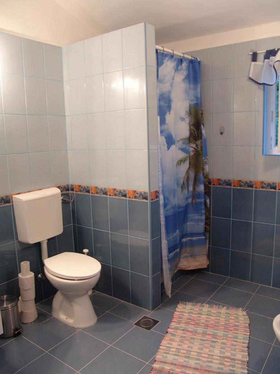 Two-Bedroom Apartment with Sea View photo 2