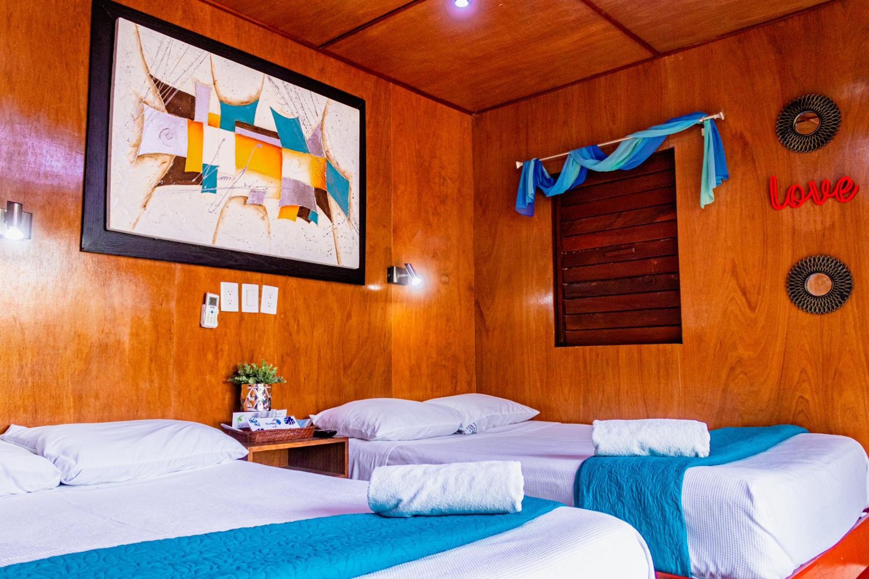 Deluxe Twin Room - Photo 5