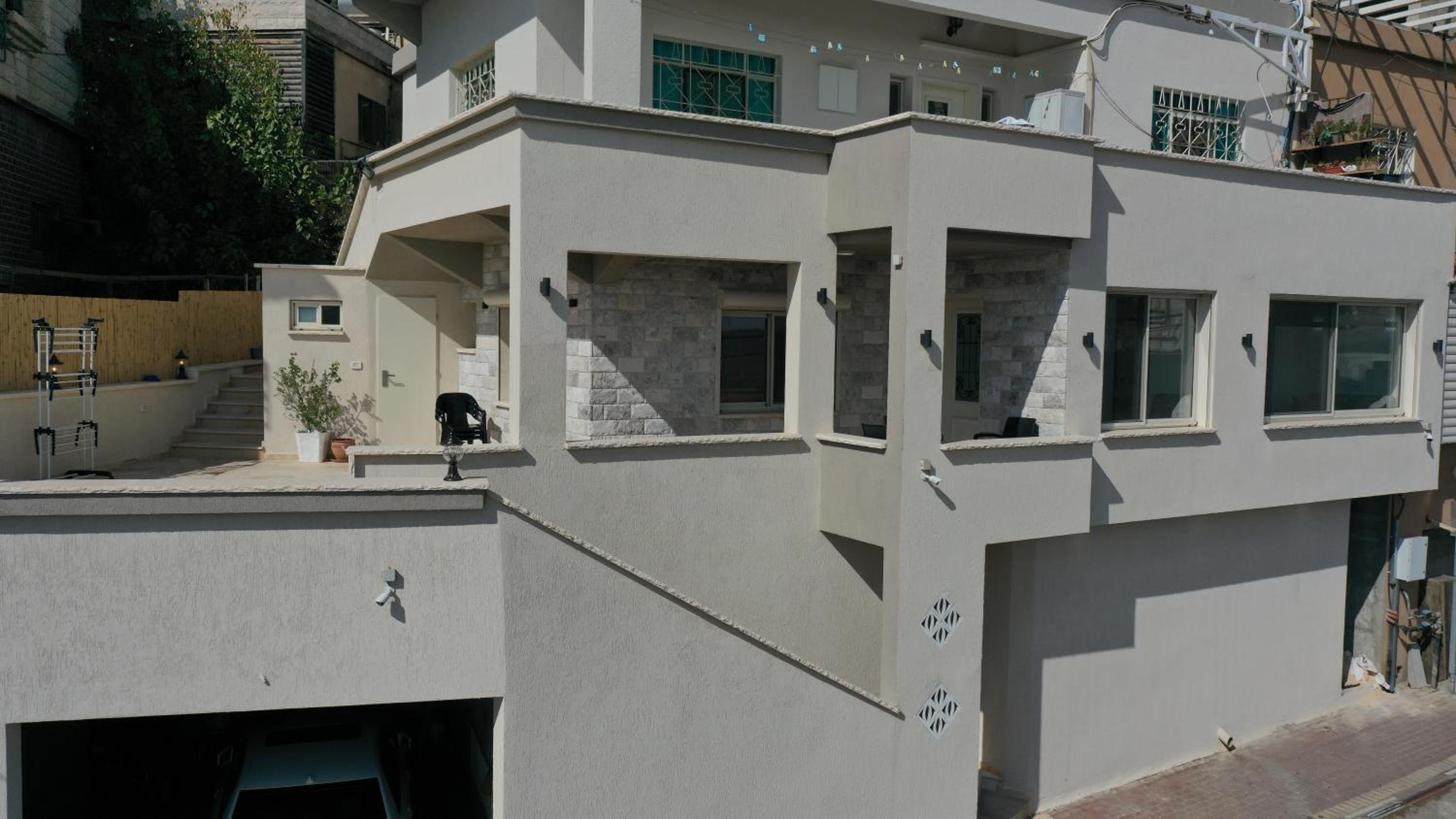 Two-Bedroom House - Photo 27