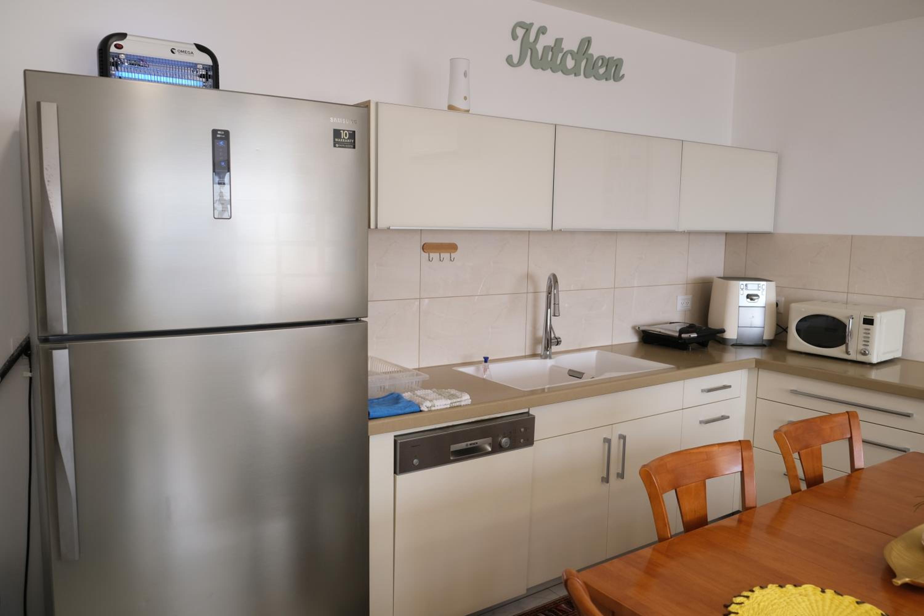 Two-Bedroom House - Photo 47
