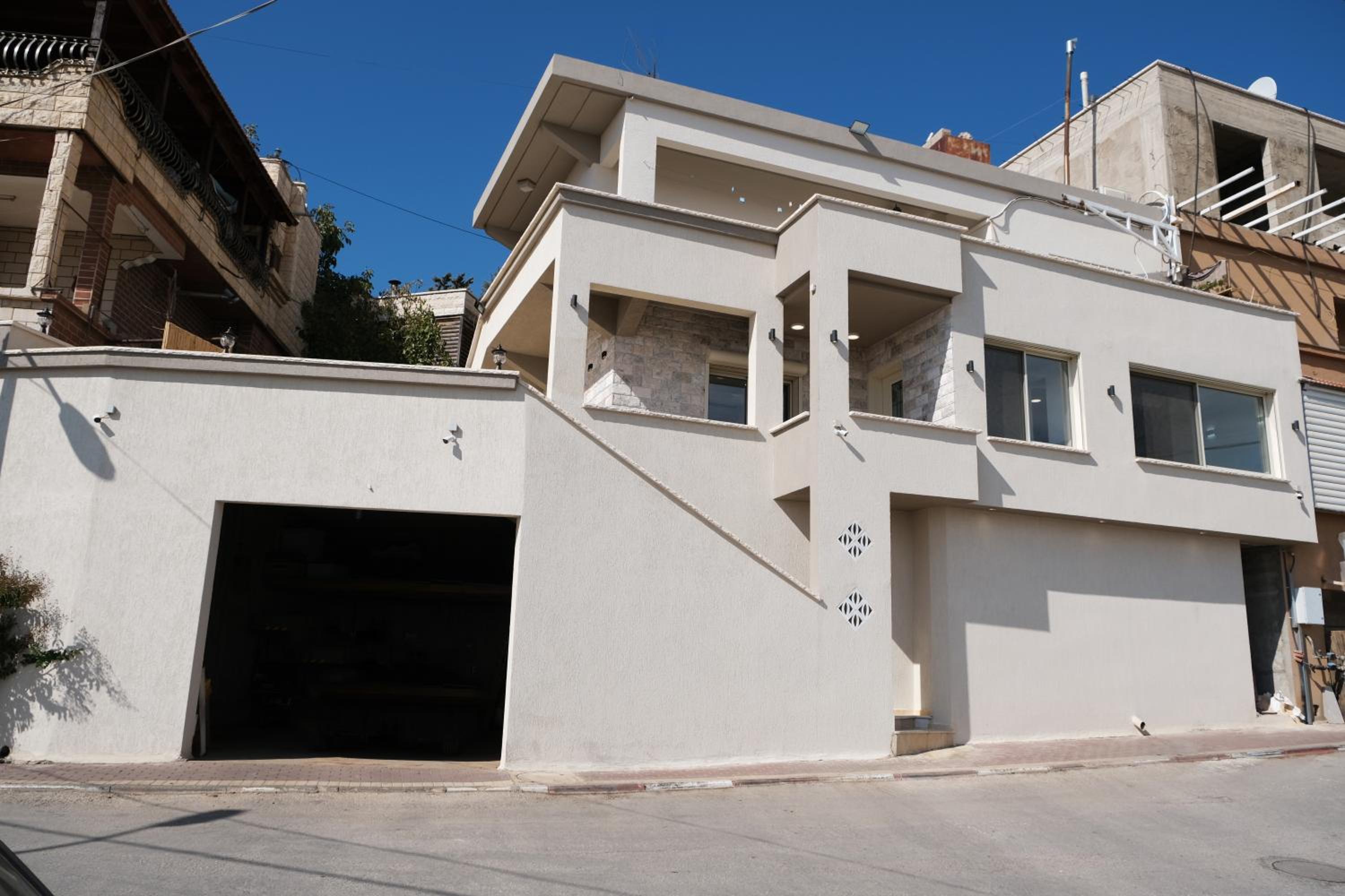 Two-Bedroom House - Photo 13