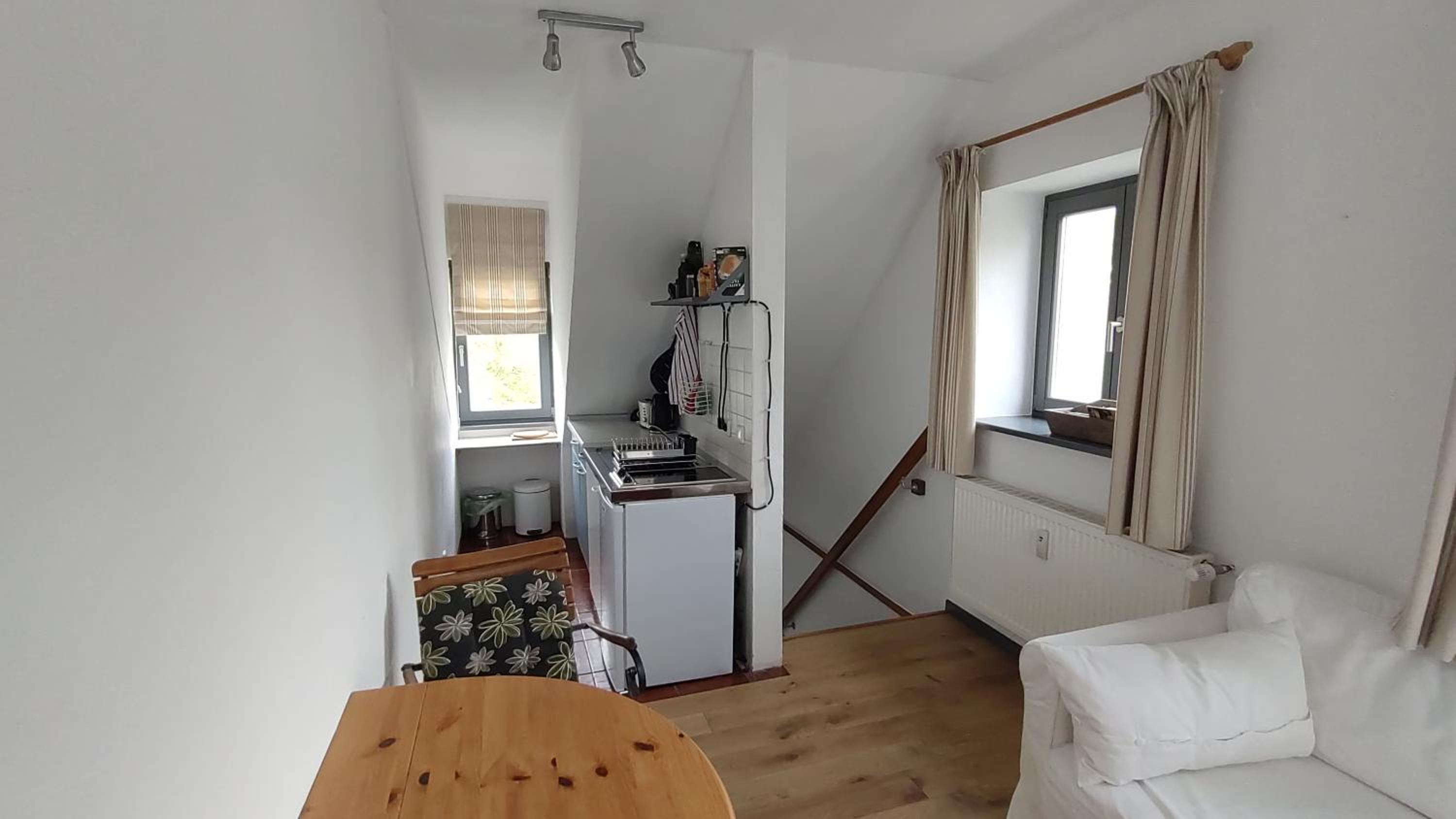 Apartment - Split Level photo 3