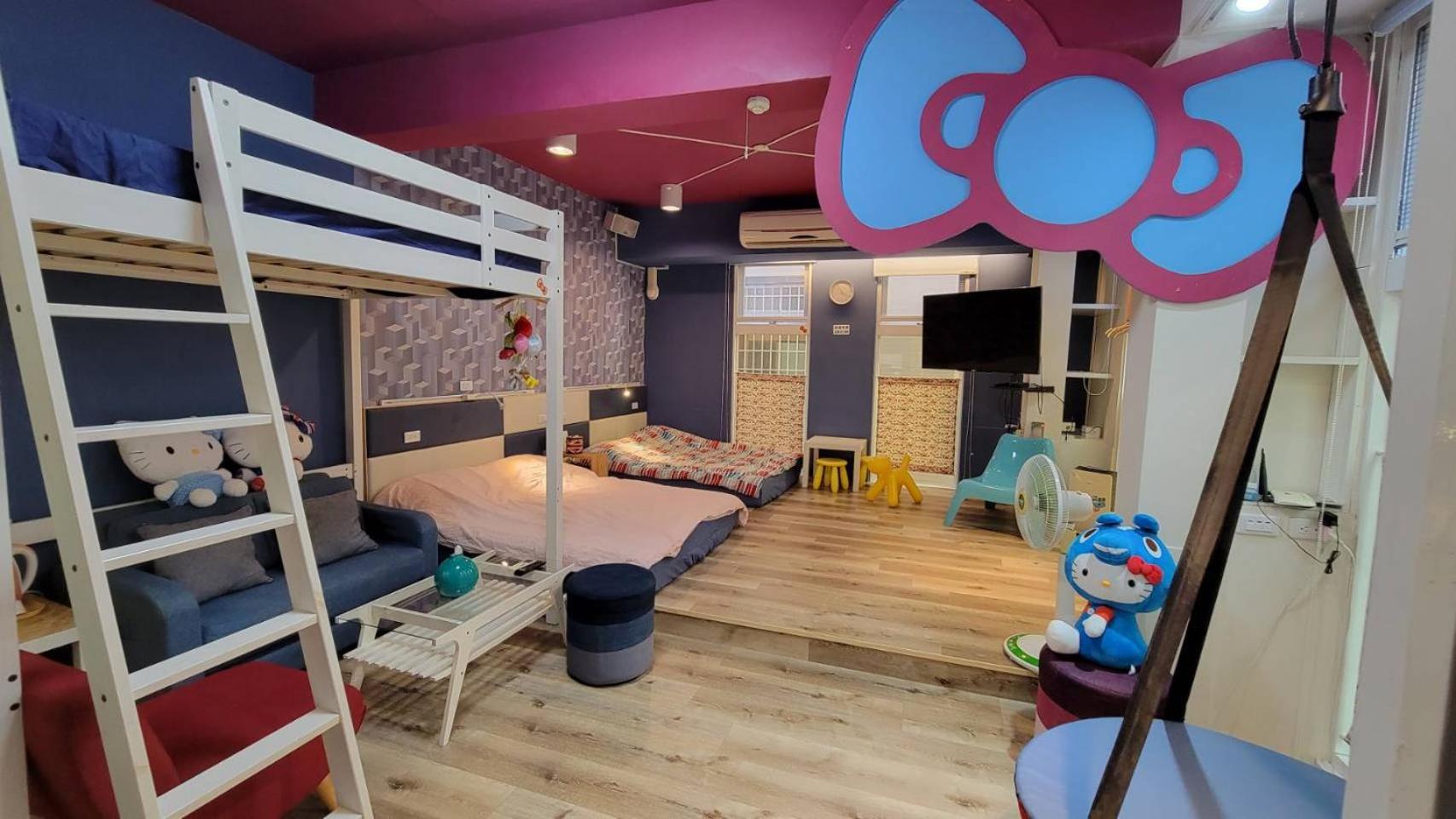 Deluxe Queen Room with Two Queen Beds