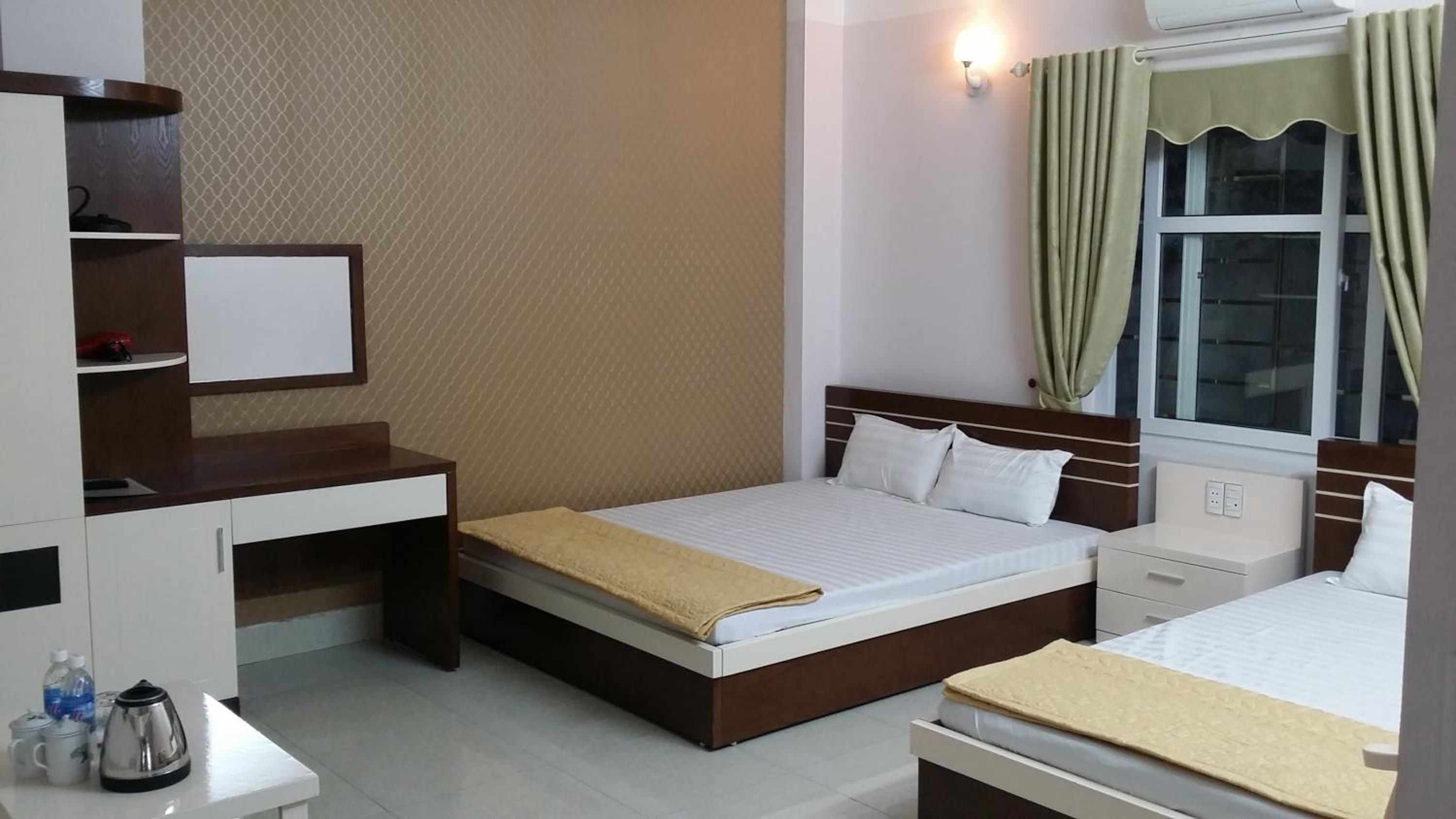 Economy Quadruple Room