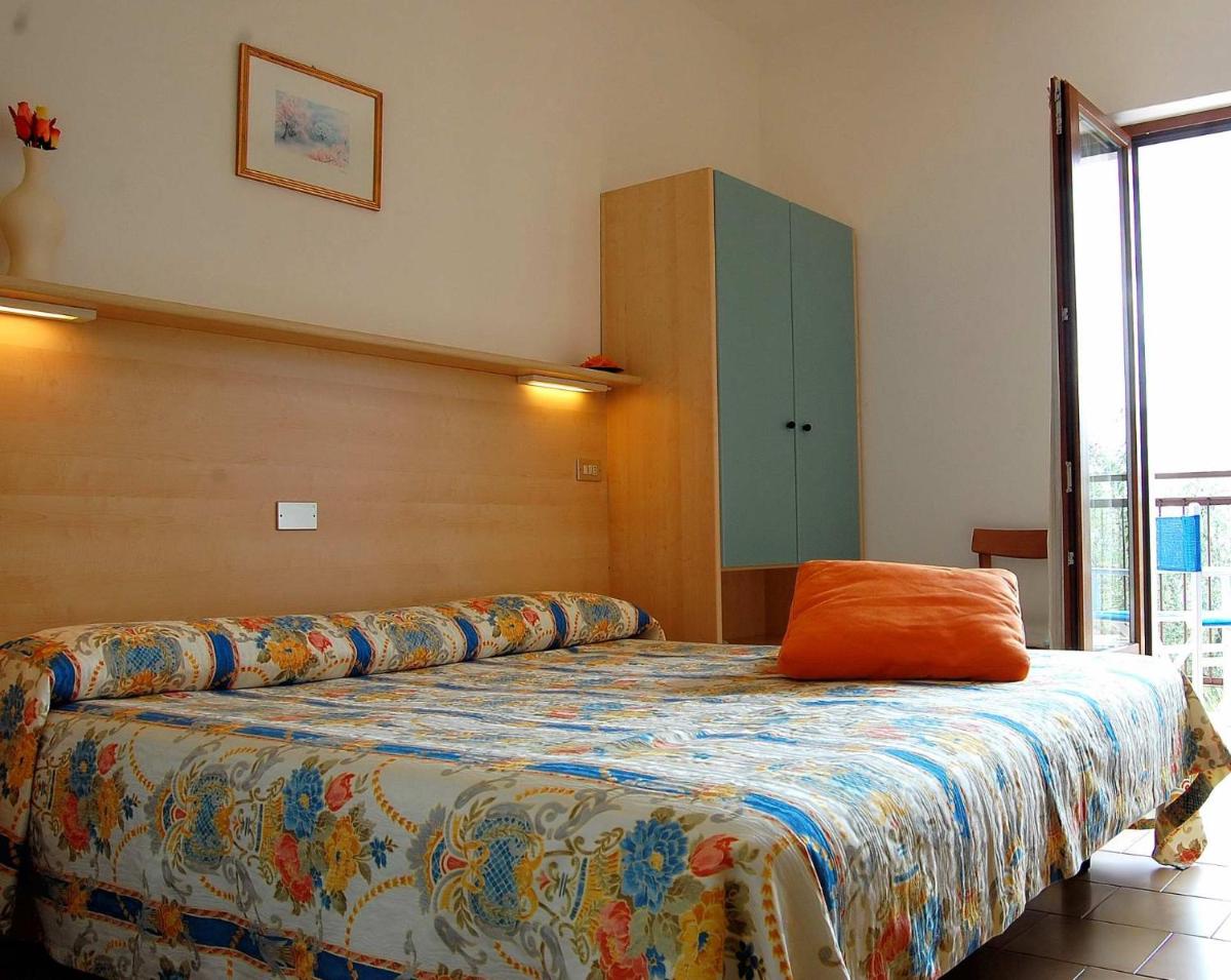 Double Room with Lake View - Annex photo 1