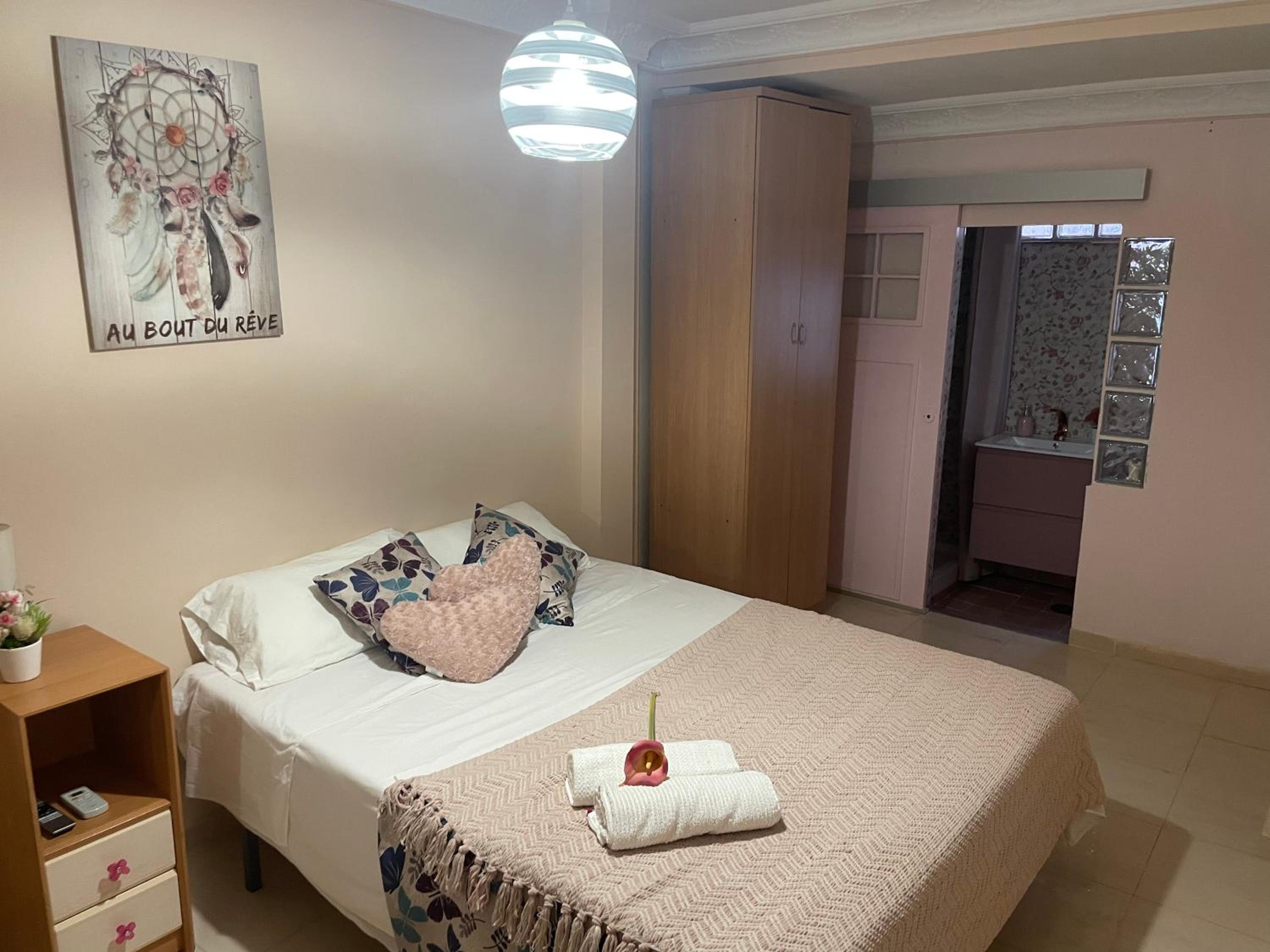 Habitación Doble con Baño Privado