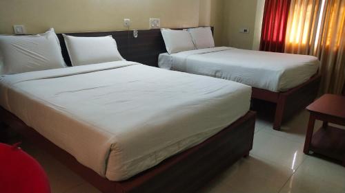 Deluxe Family Room photo 2