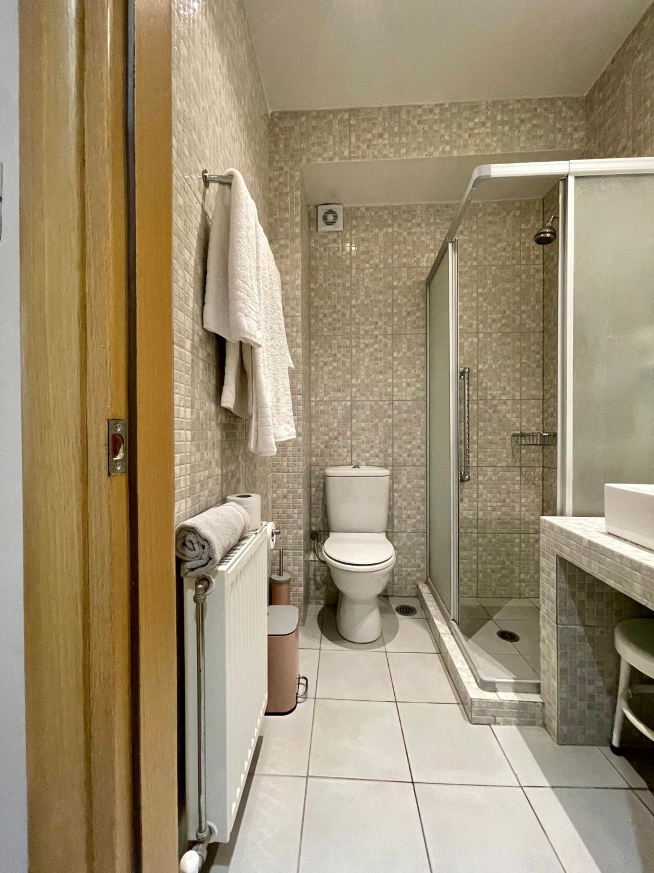 Premium Double Room with Sea View - Photo 12