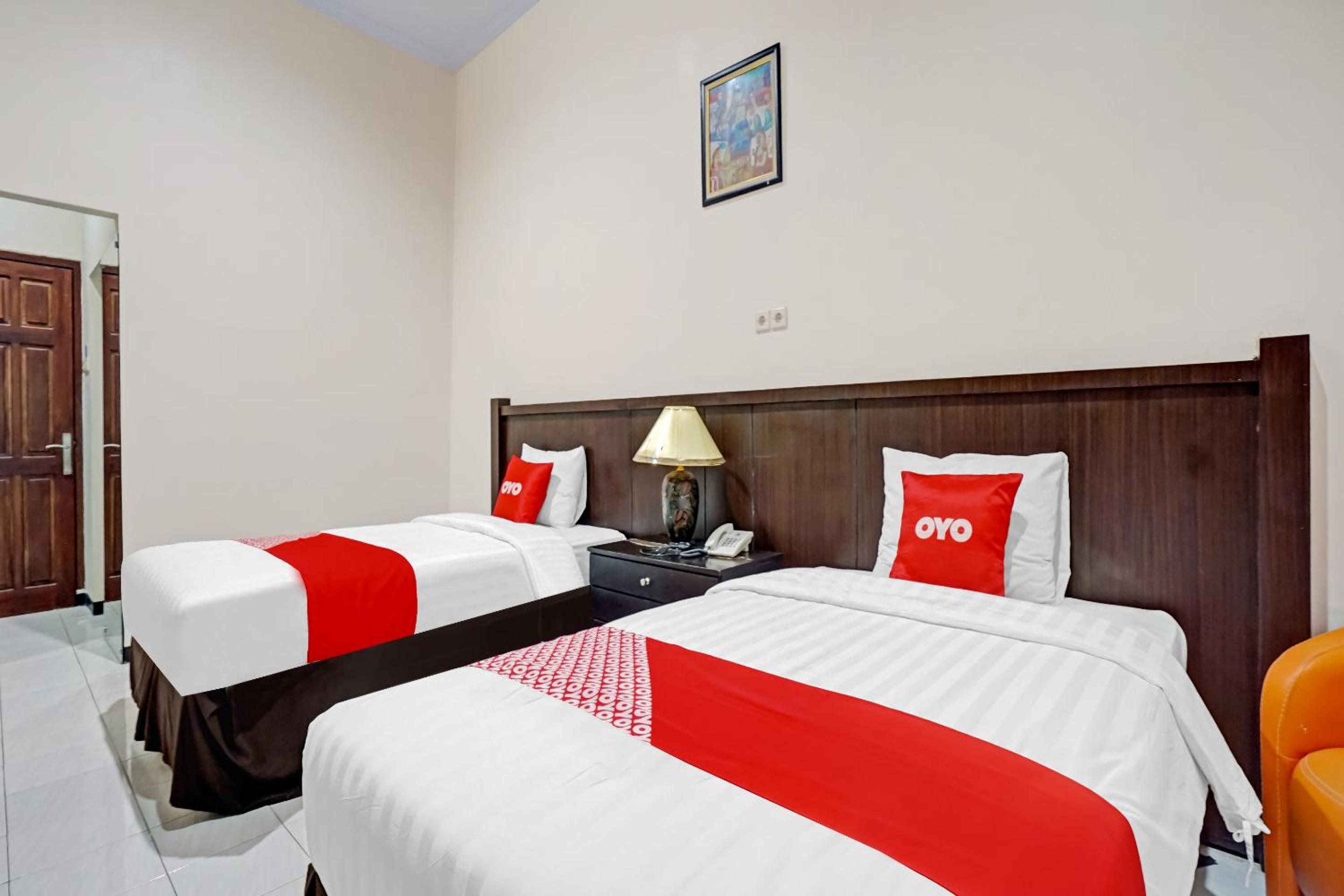 Delxue Twin Room