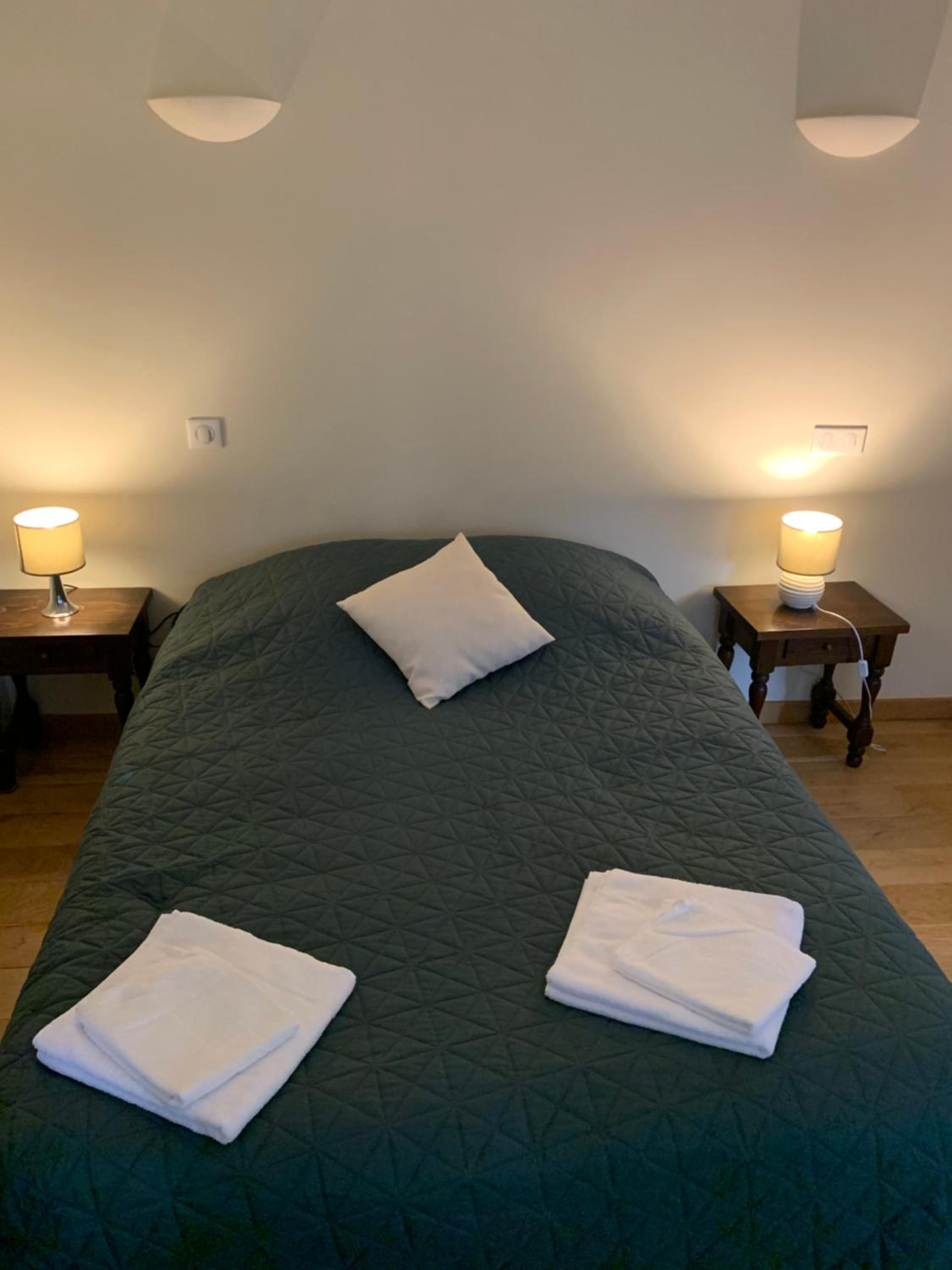 Twin Room - Photo 1