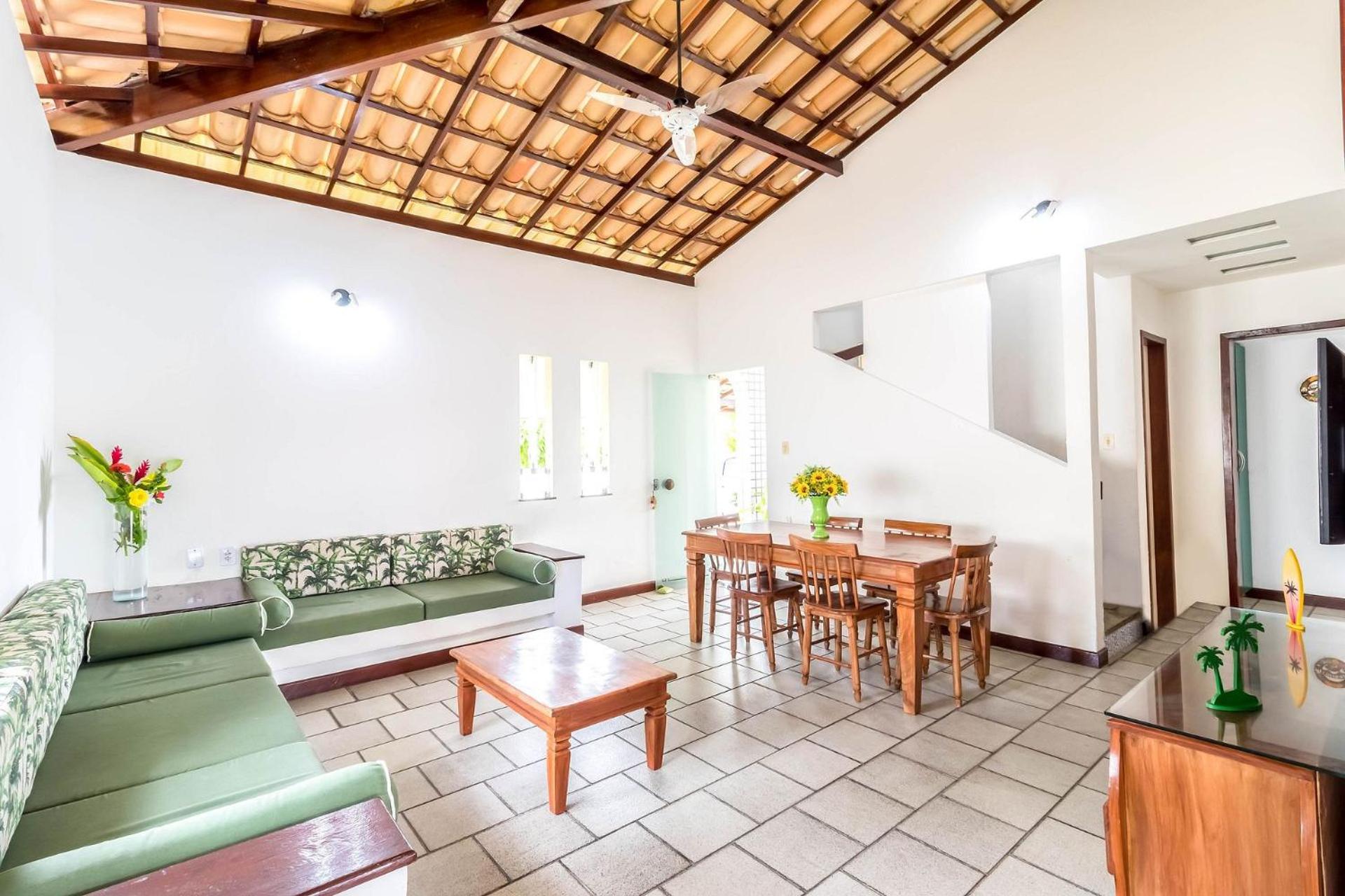 Three-Bedroom House photo 1