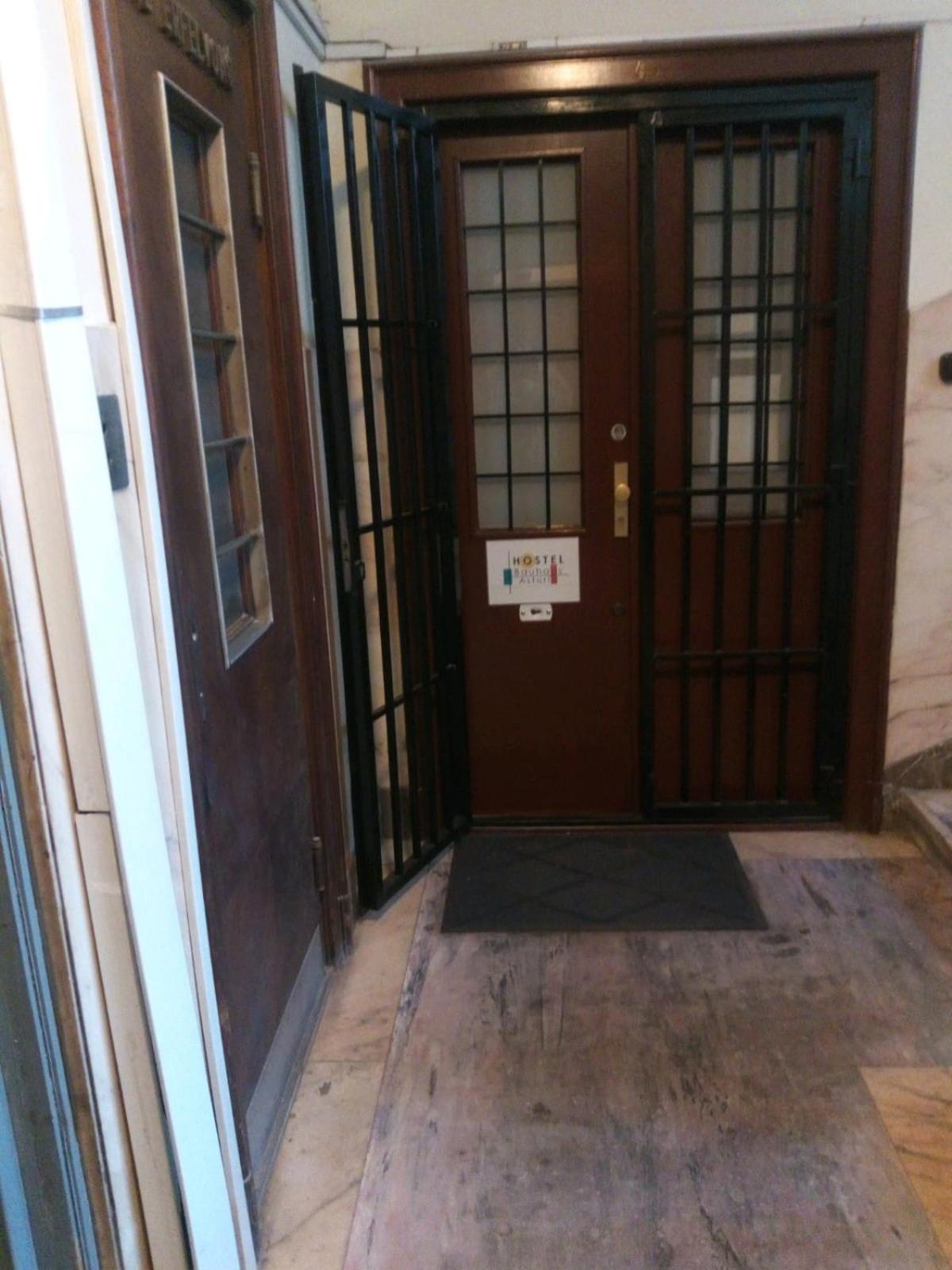 Twin Room with Garden View - Photo 2