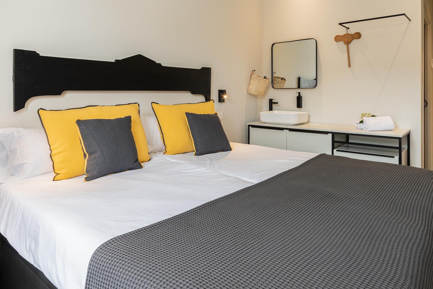 Habitación Estándar con Dos Camas Individuales