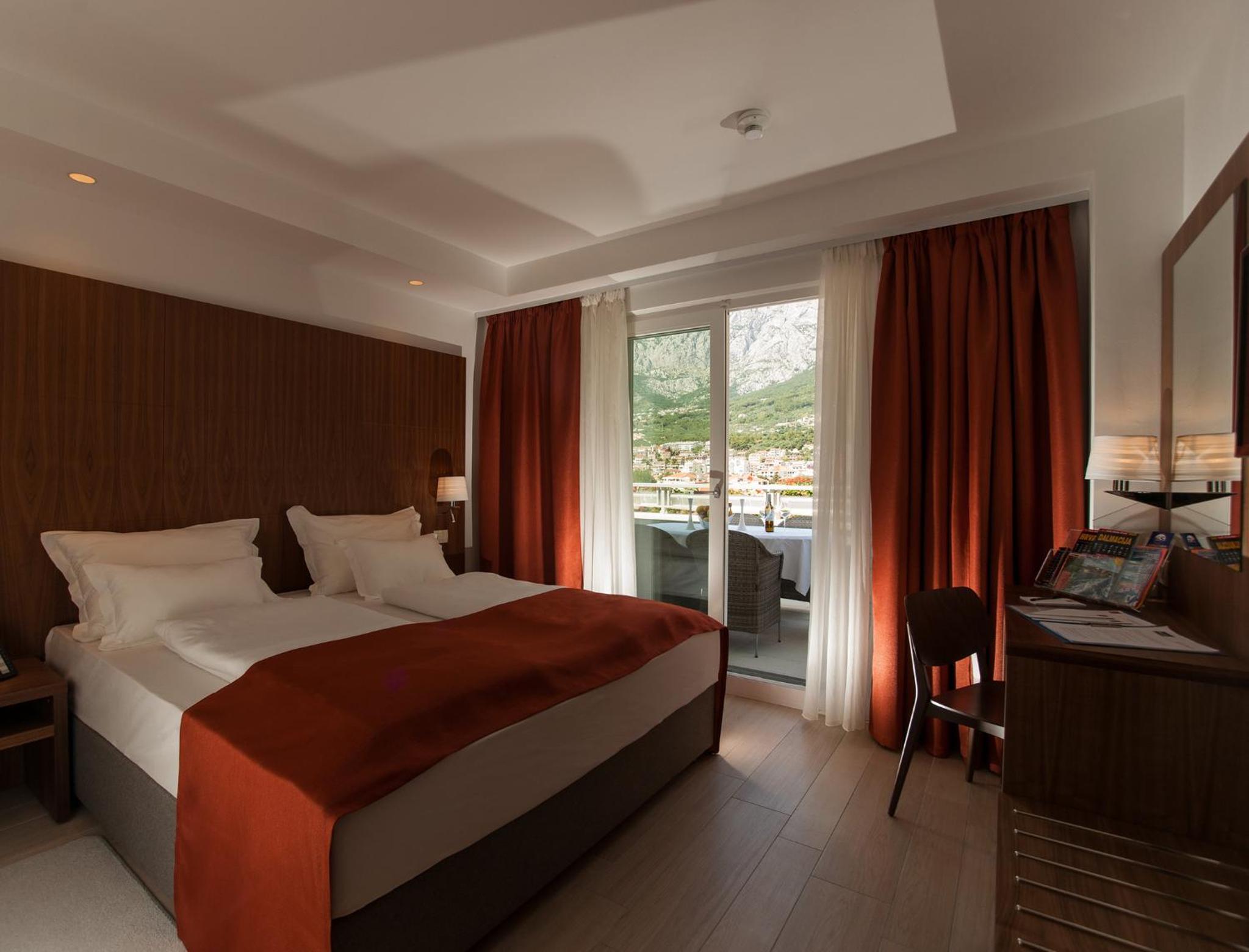 Ein-Zimmer-Apartment mit Balkon und Meerblick (2 Erwachsene)