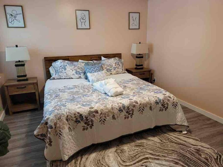 Two-Bedroom Apartment - Photo 7