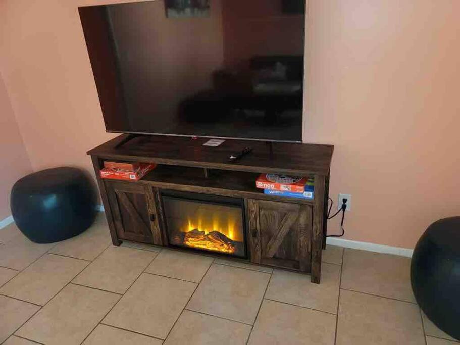 Two-Bedroom Apartment - Photo 44