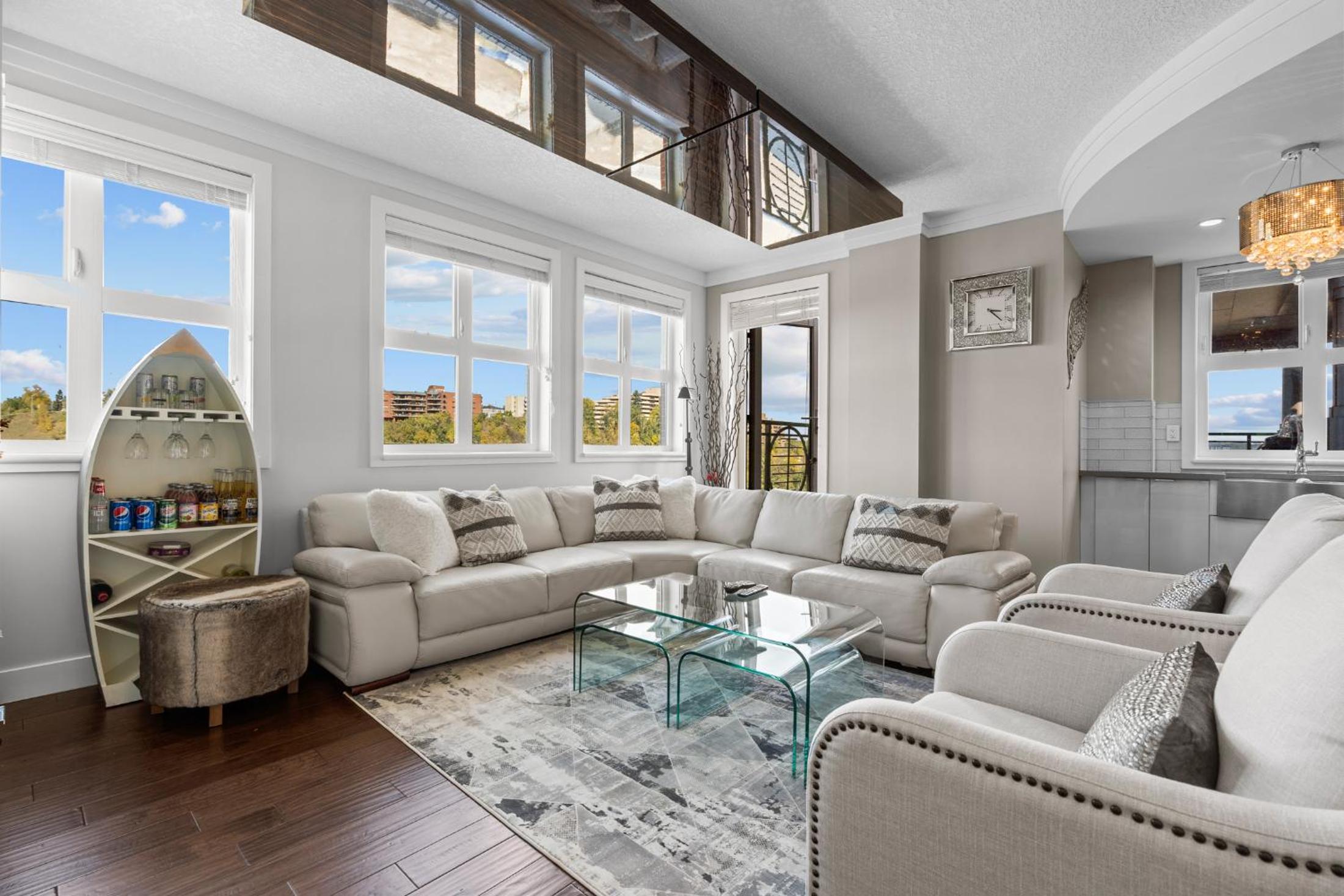 Penthouse Apartment - Photo 16