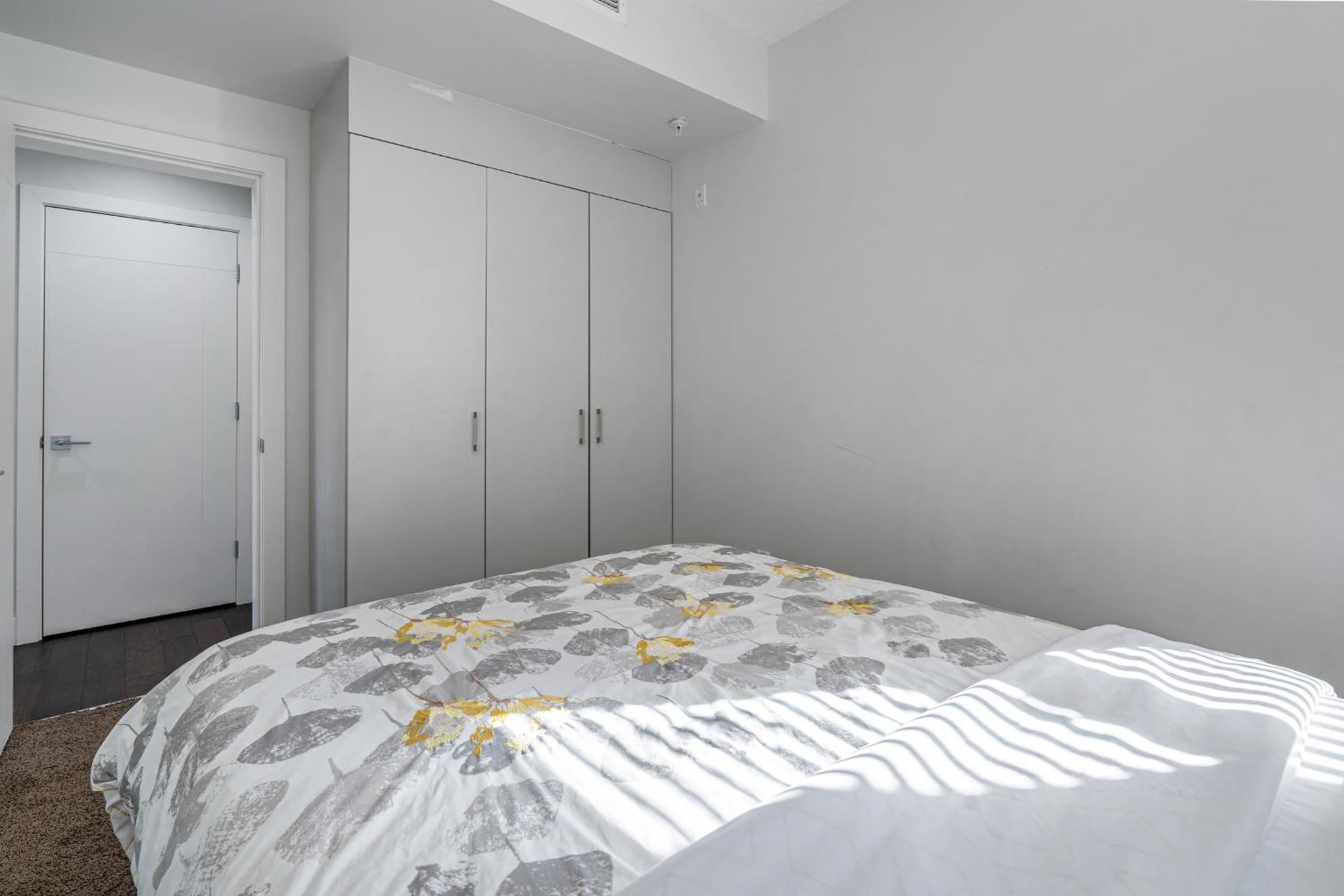Penthouse Apartment - Photo 14