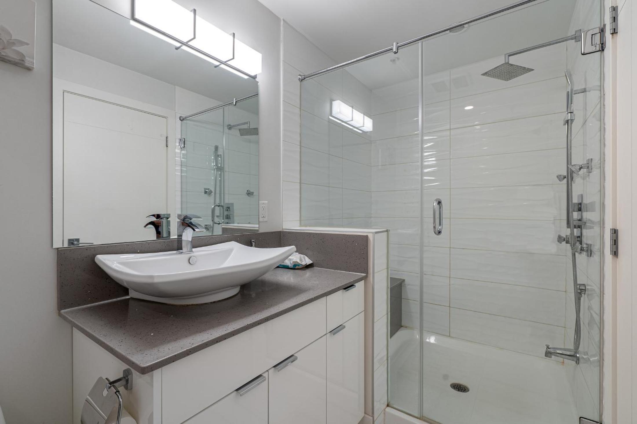 Penthouse Apartment - Photo 34