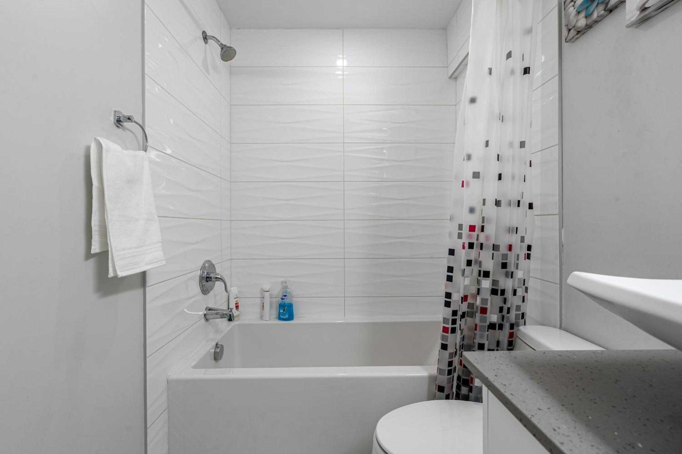 Penthouse Apartment - Photo 35