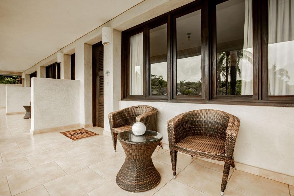 Double Room with Pool View photo 2