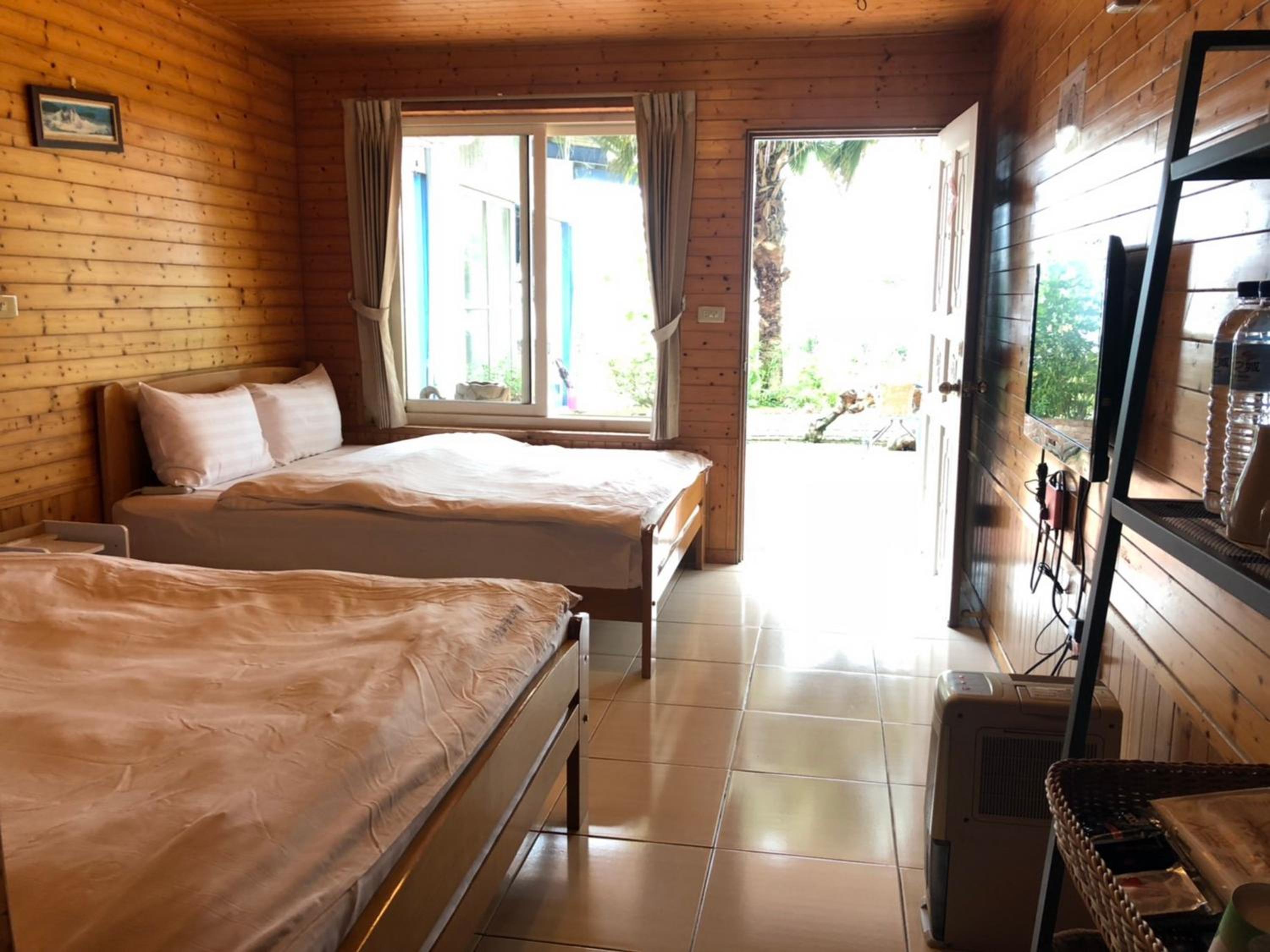 Standard Family Room - Building A